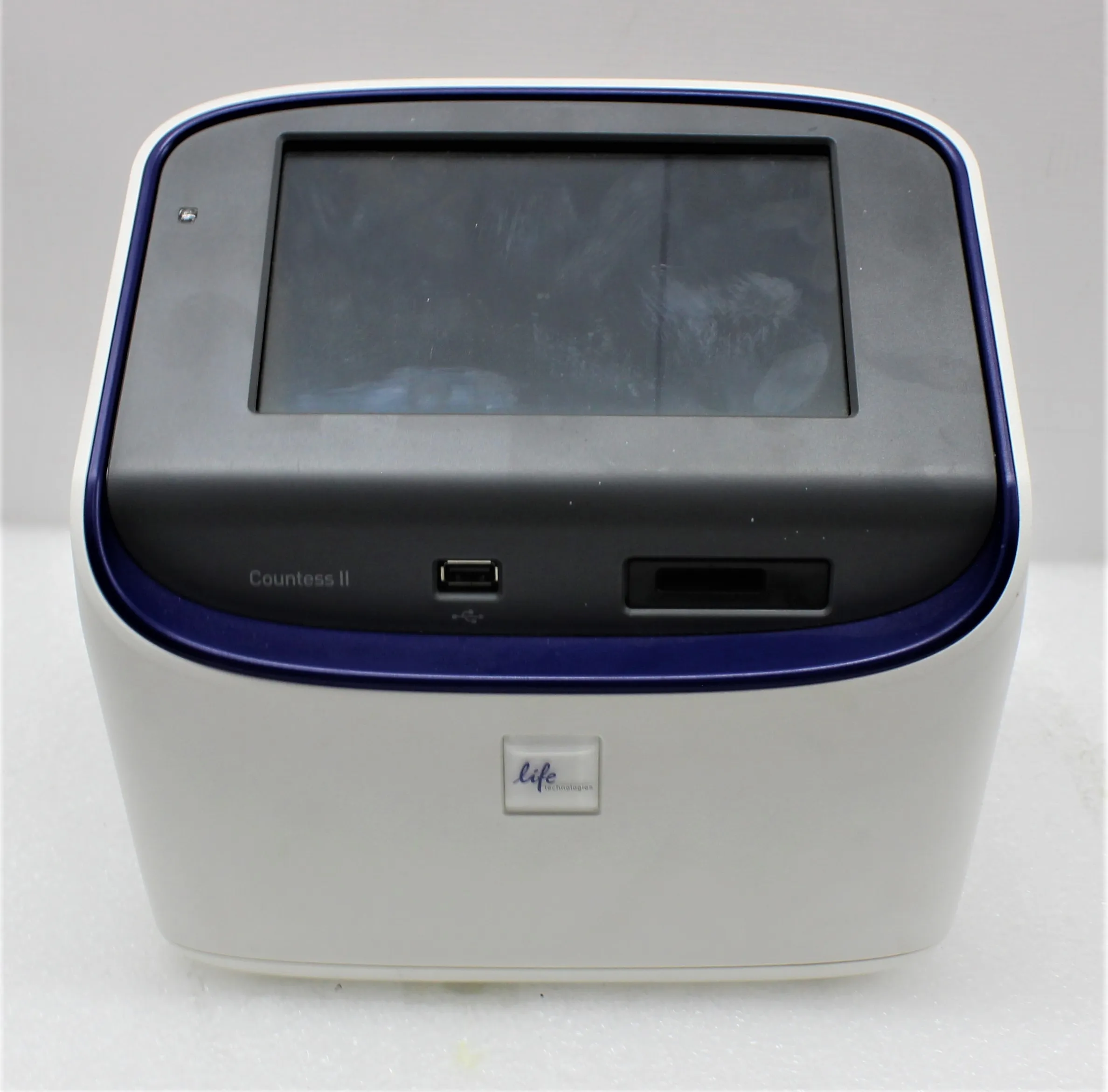 Invitrogen Countess II Automated Cell Counter