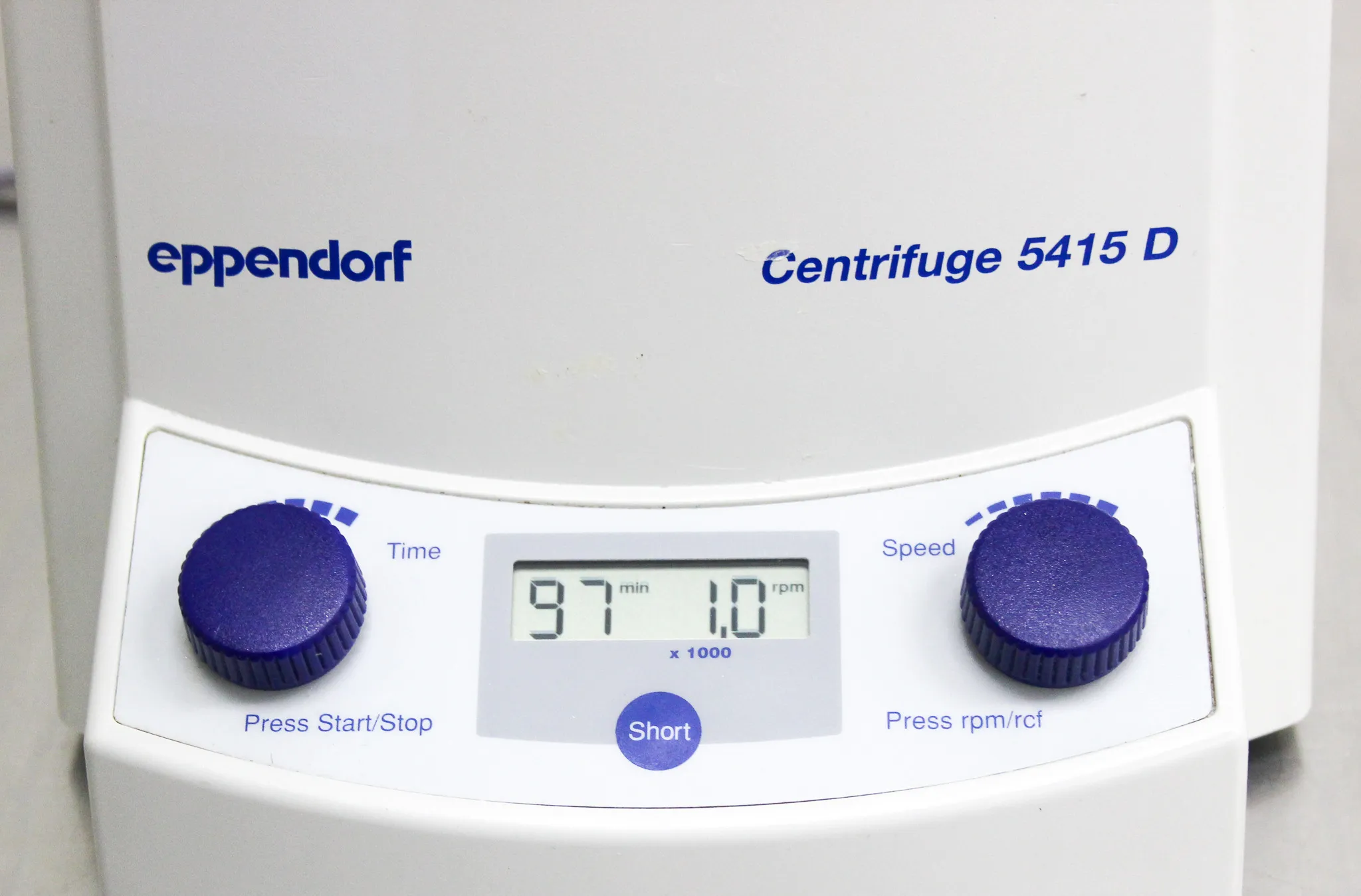 Used Eppendorf 5415 D Digital Micro Centrifuge