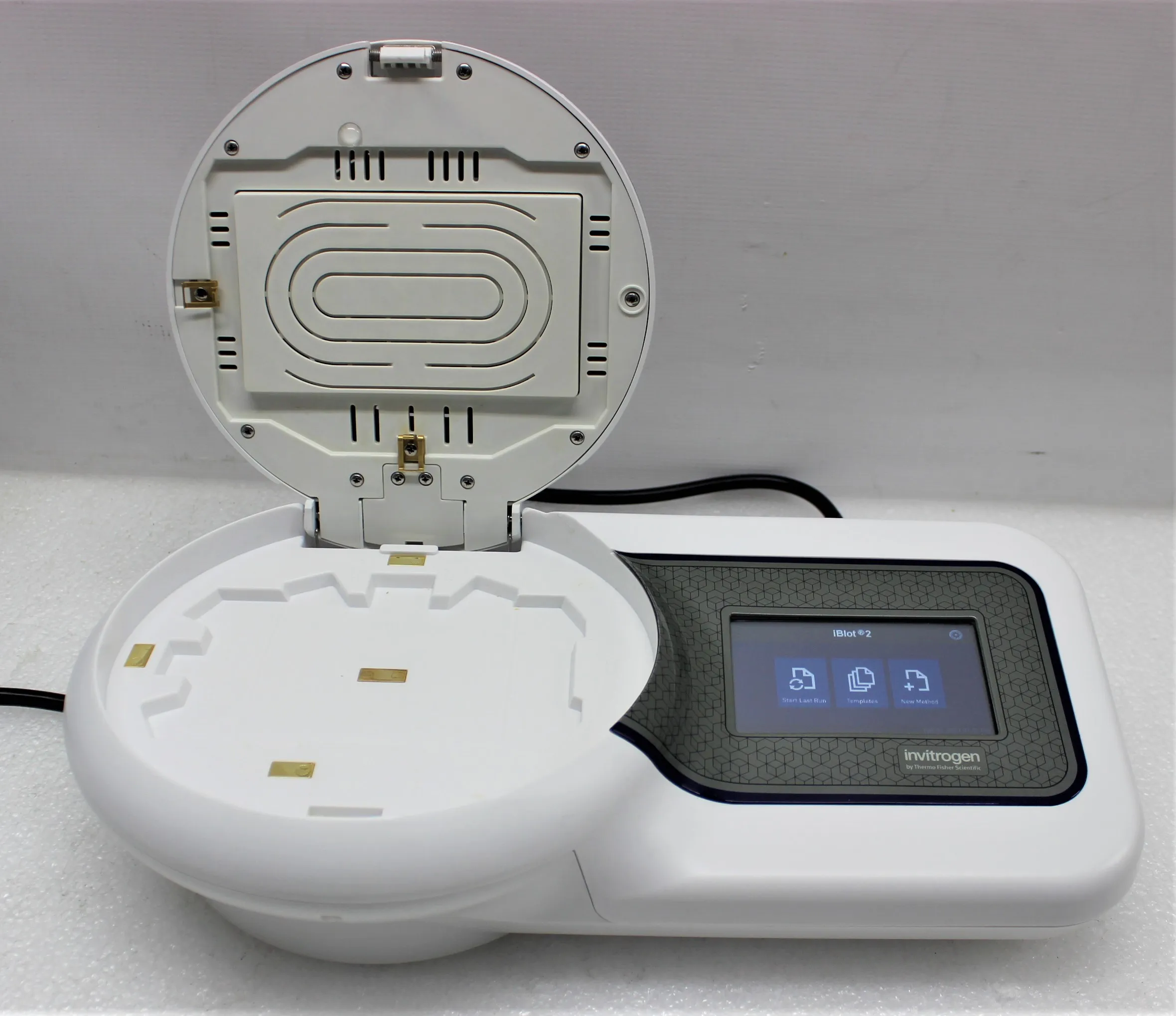 Invitrogen iBlot 2 Gel Transfer Device IB21001