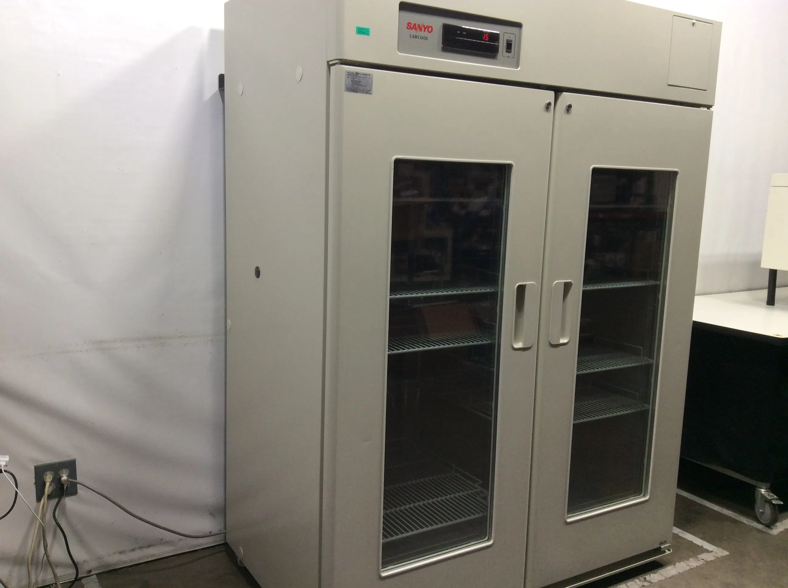 Sanyo MPR-1410 Pharmaceutical Large Capacity 2 Door Refrigerator