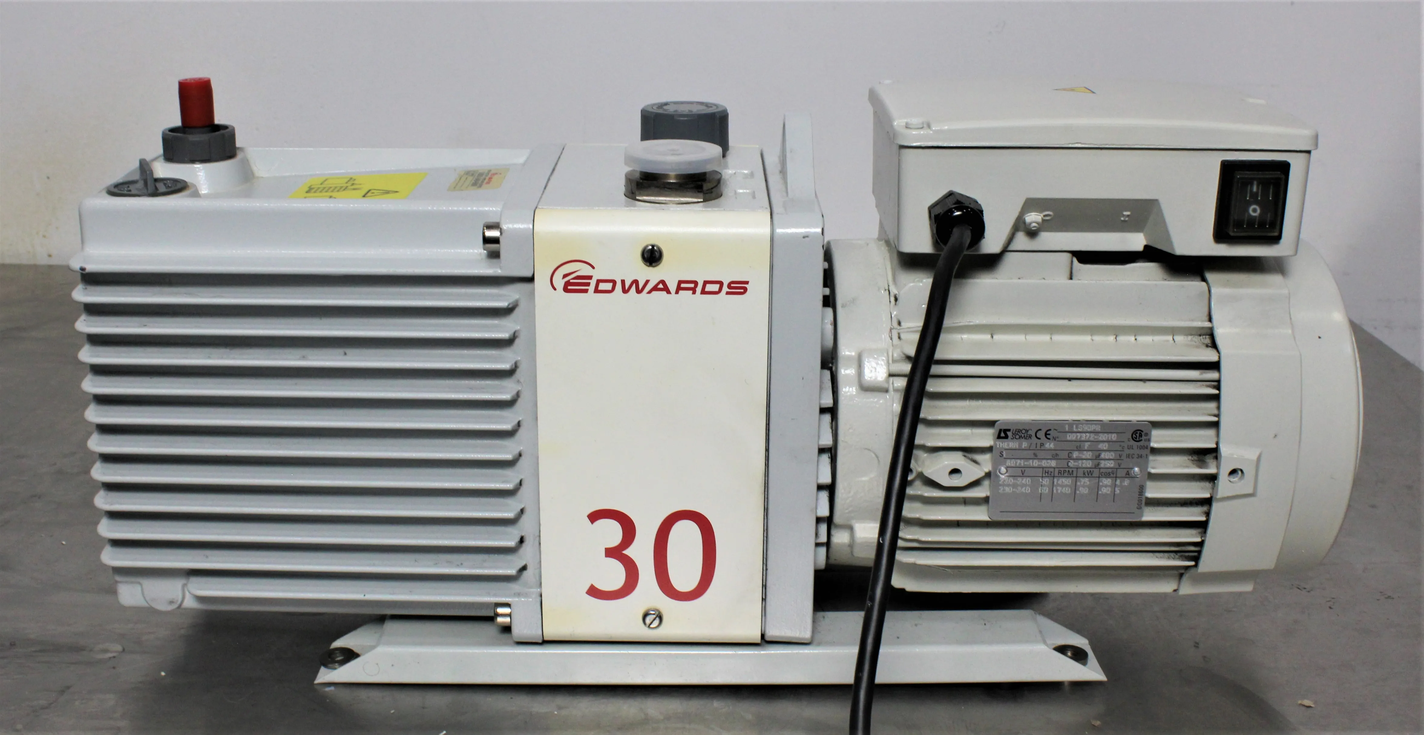 Edwards A374-15-903 Vacuum Pump