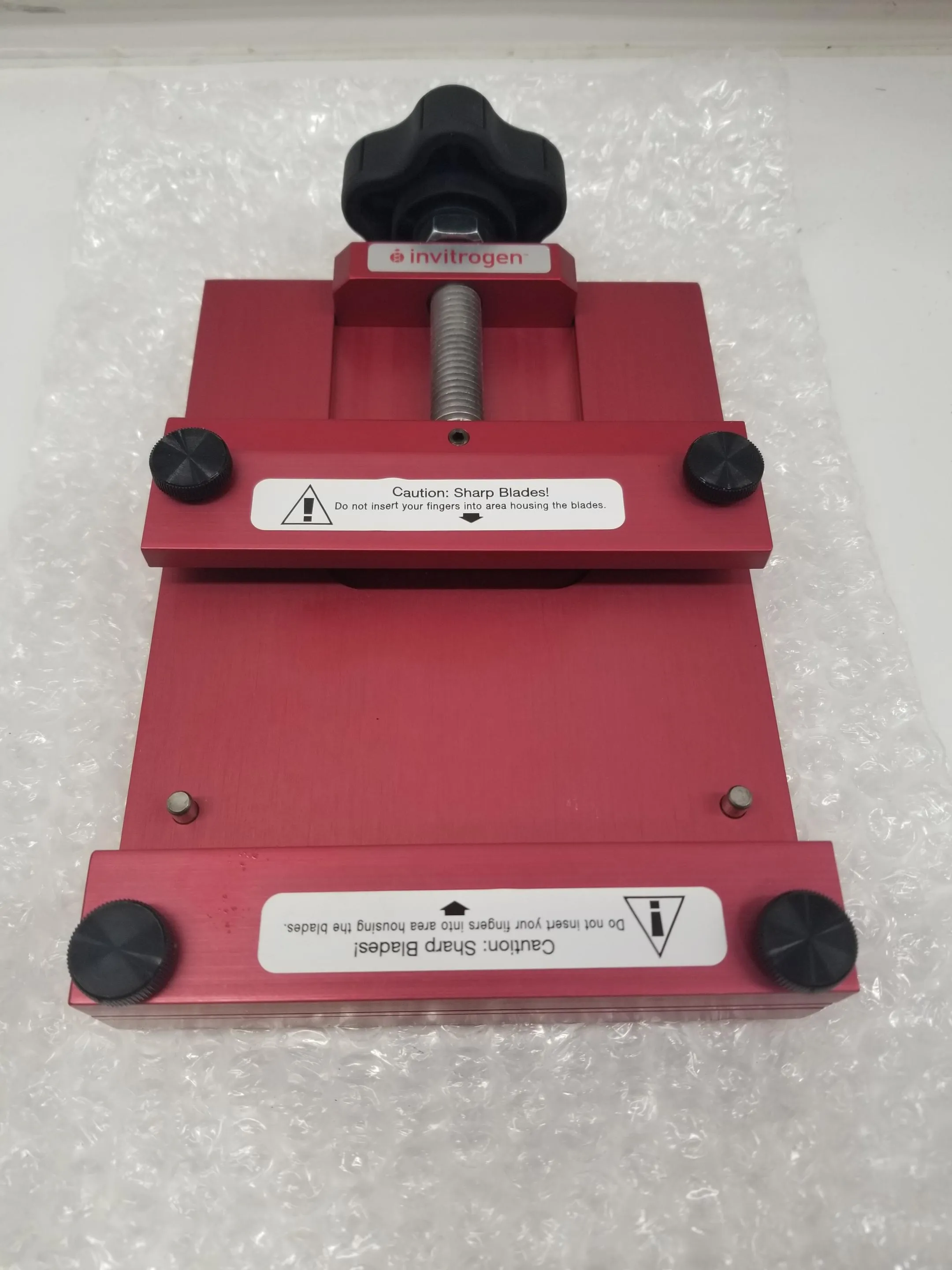 Invitrogen E-Gel Opener G5300-01 Lab Accessory - New other (see details)