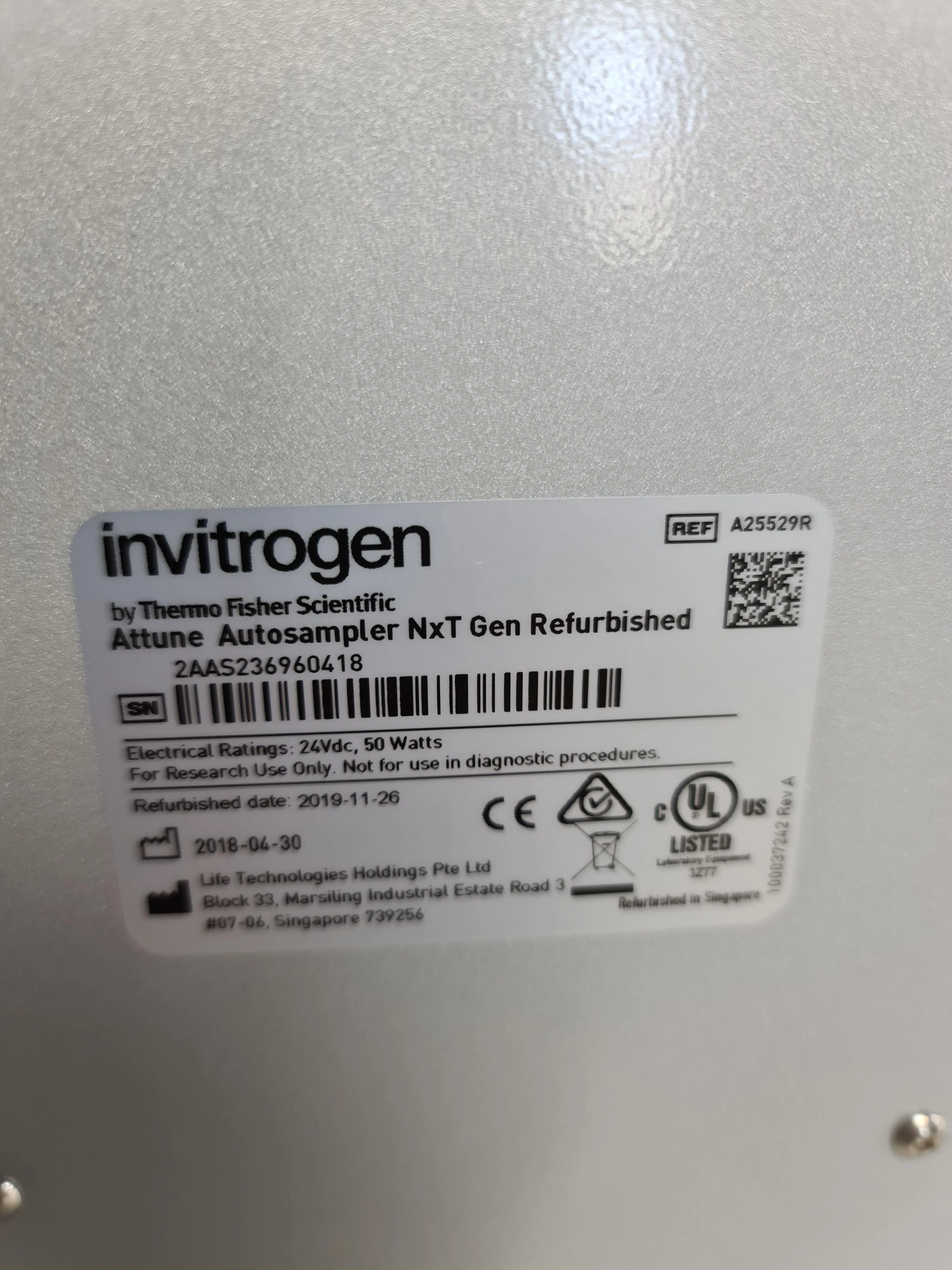 Used Invitrogen Attune NxT Gen Auto sampler A25529