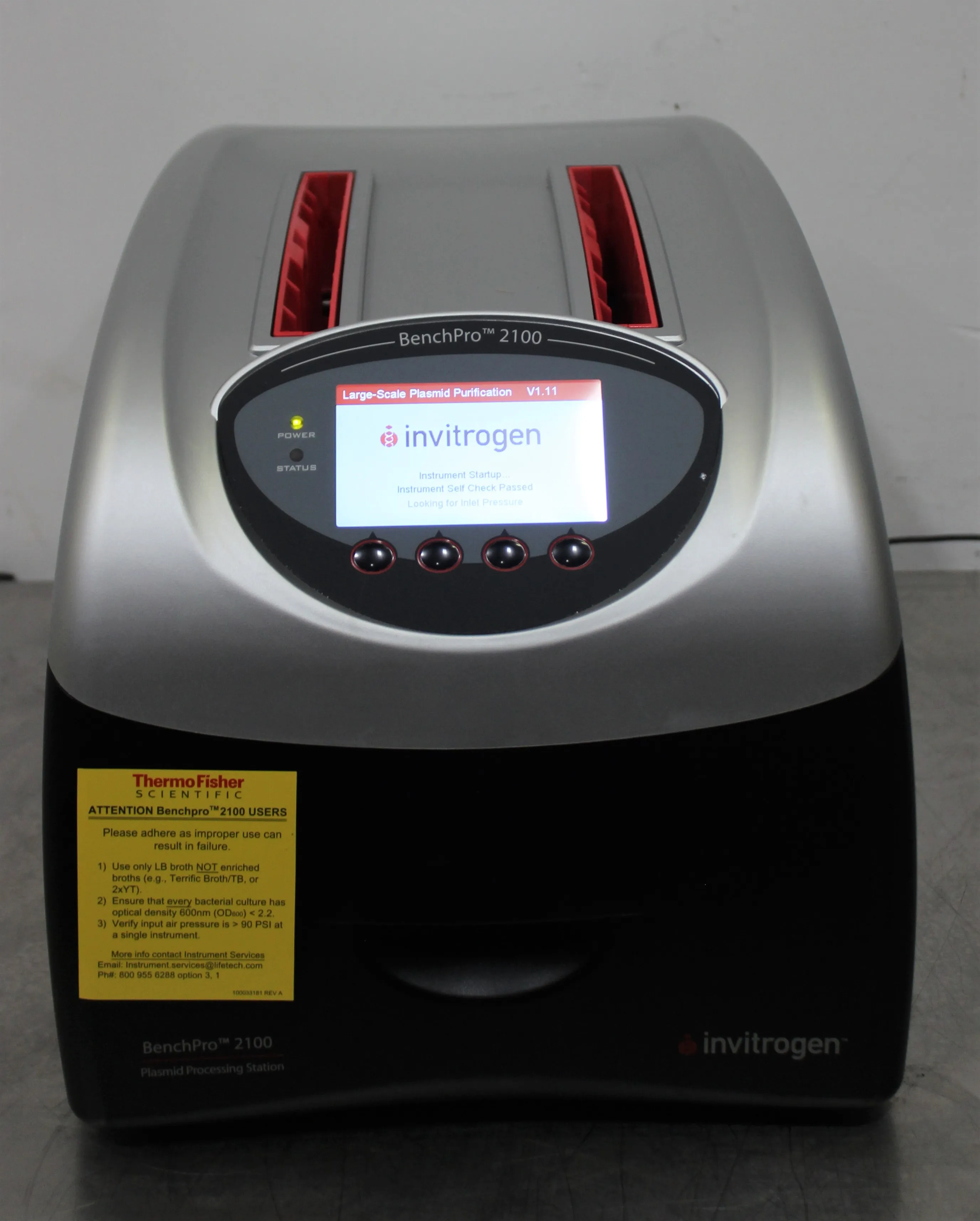 Invitrogen BenchPro 2100 Plasmid Purification System MC1001R - Used, VG (Very Good)