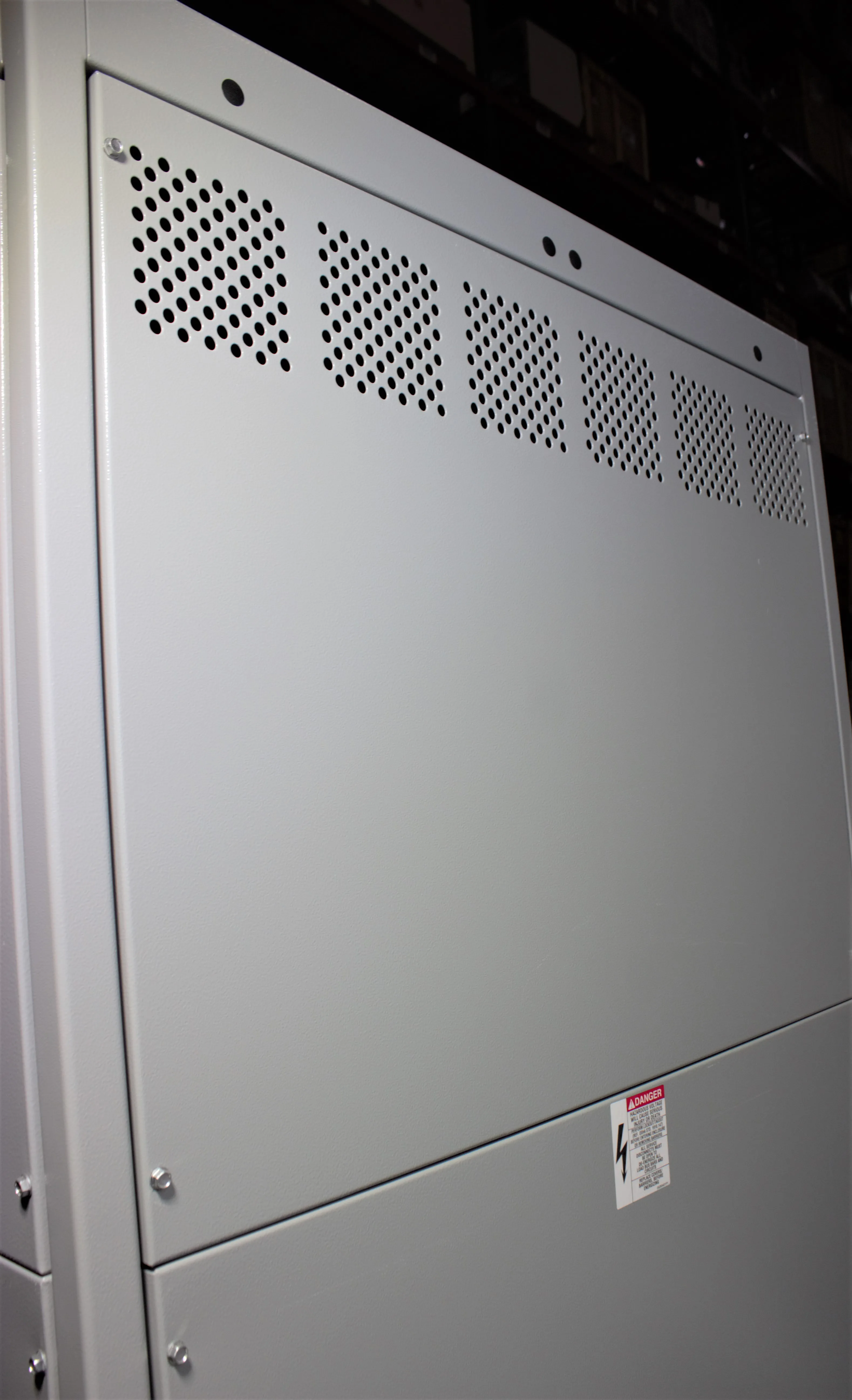 GE and ABB ReliaGear next SwitchBoard Panel 600V