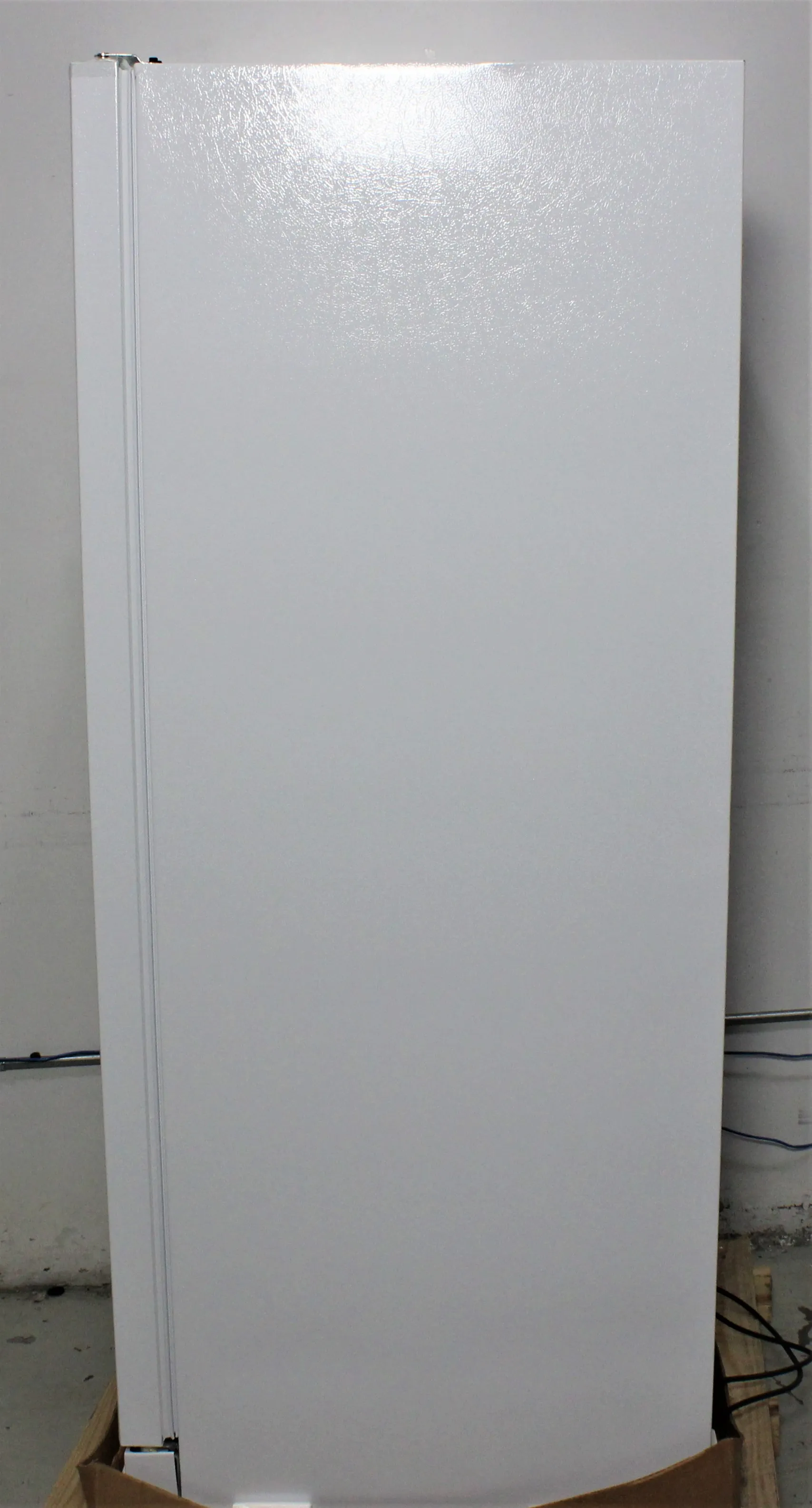 Thermo Scientific 20LFEETSA Laboratory Freezer - 20.9 Cubic Feet