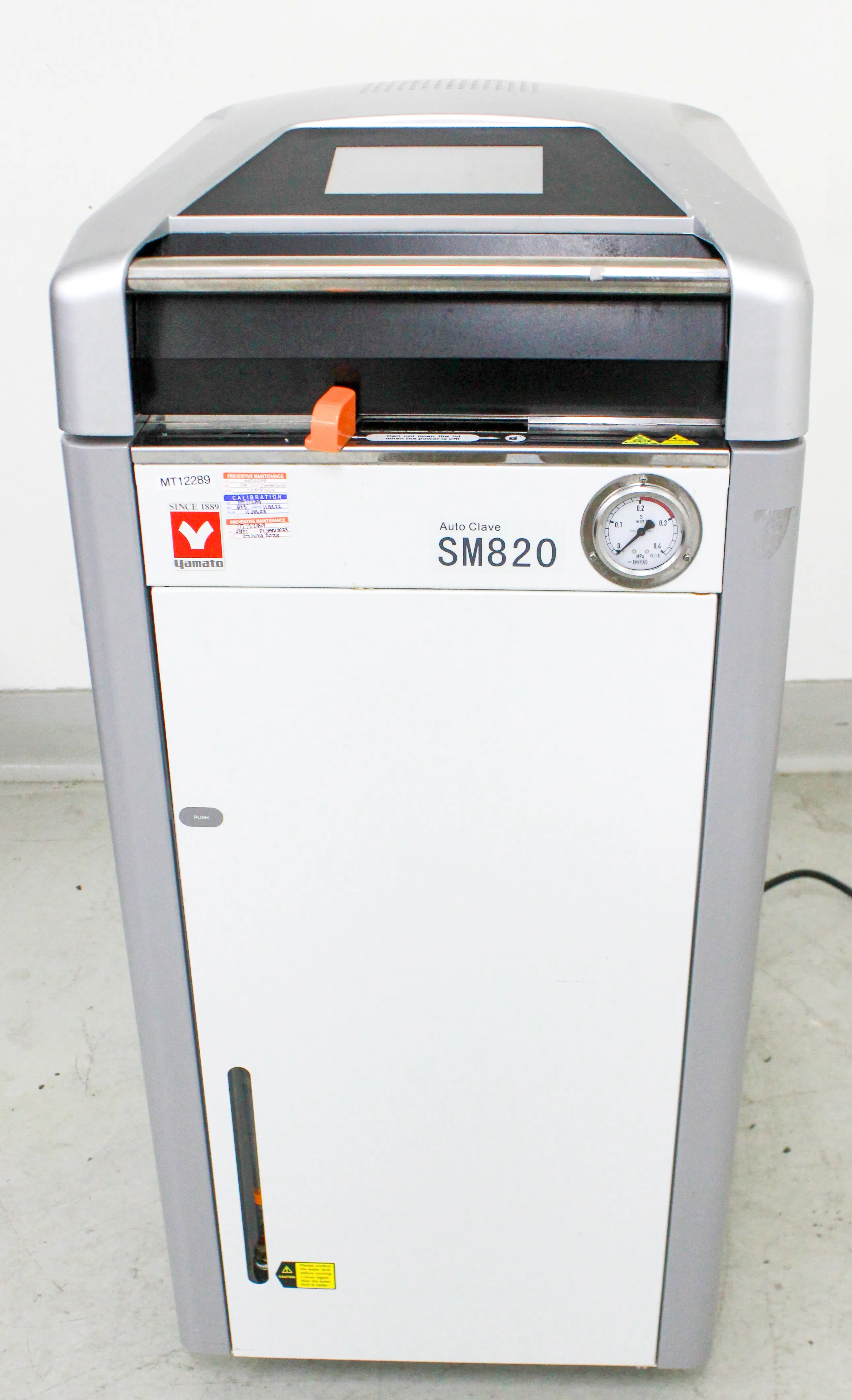 Yamato SM-820 Sterilizer with Dryer 80L Capacity Steam Sterilizer