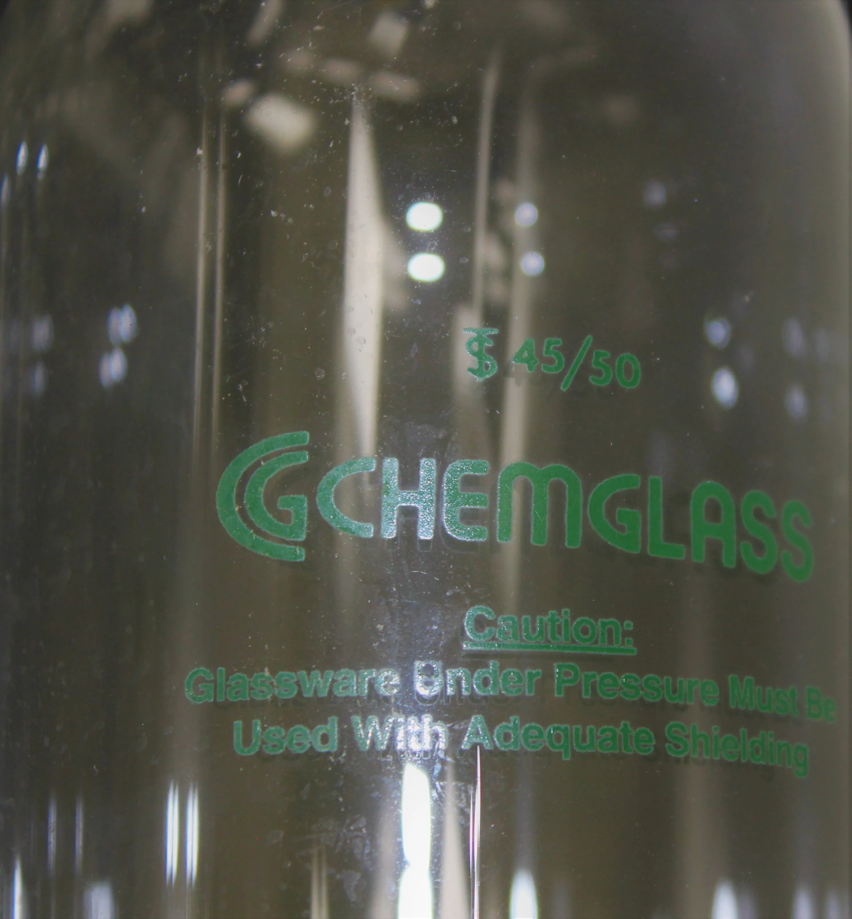 Chemglass Miscellaneous box with Giant Tube Funnel attachments