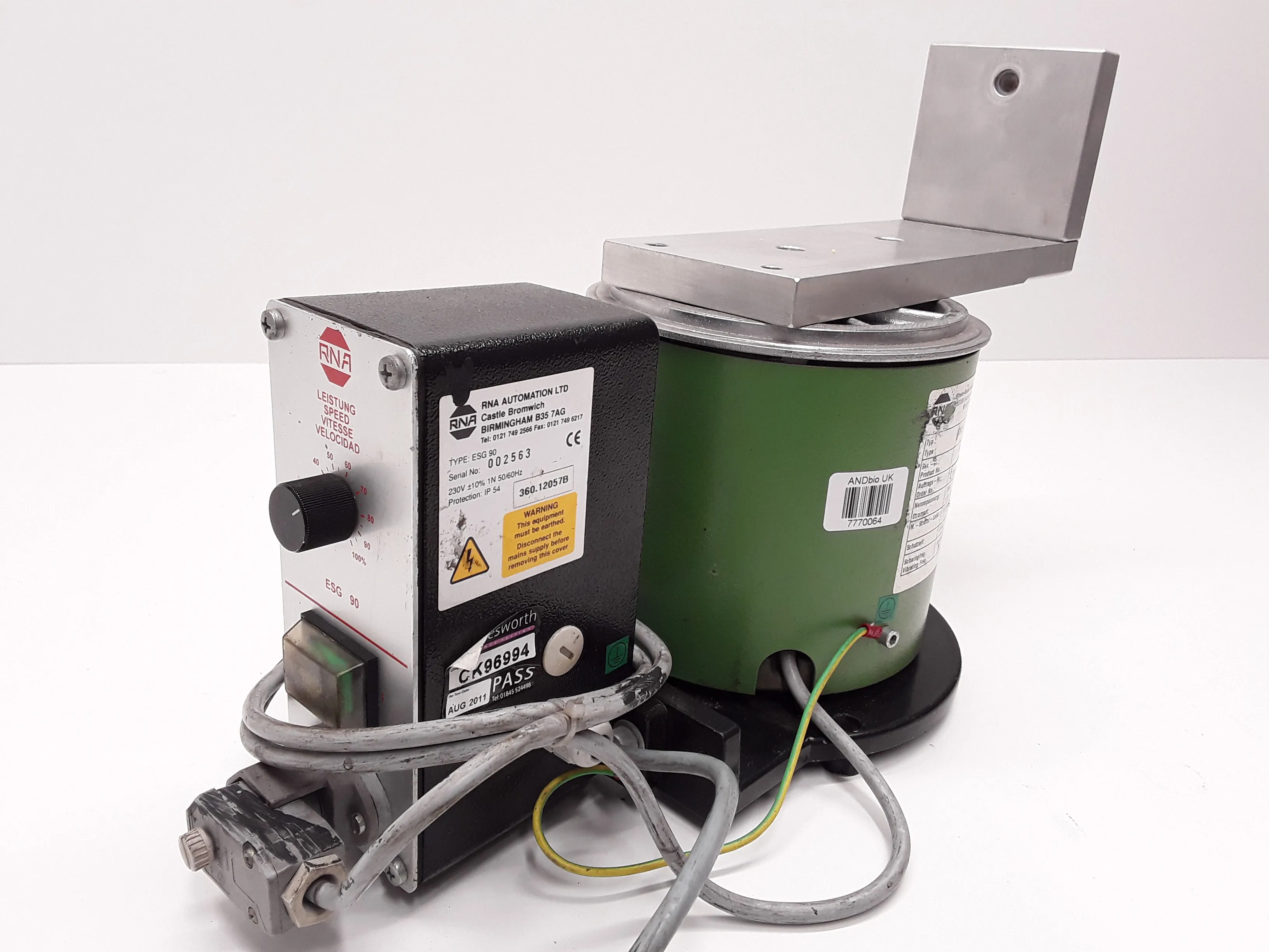 RNA ESG 90 Control Unit W/ RNA SRC-N 200-2R Vibratory Bowl Feeders Drive Unit