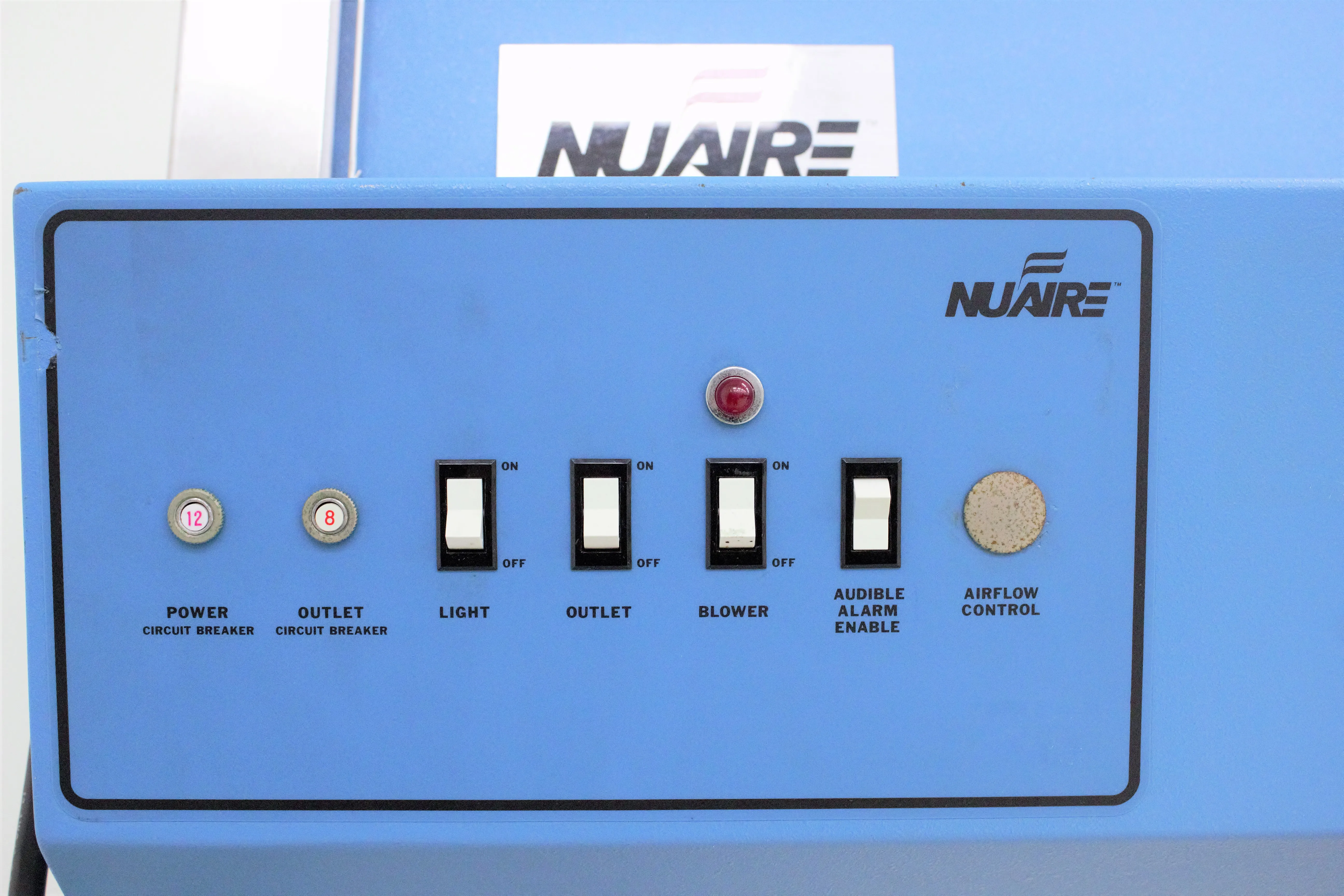 NuAire NU-425-600 Biological Safety Cabinet