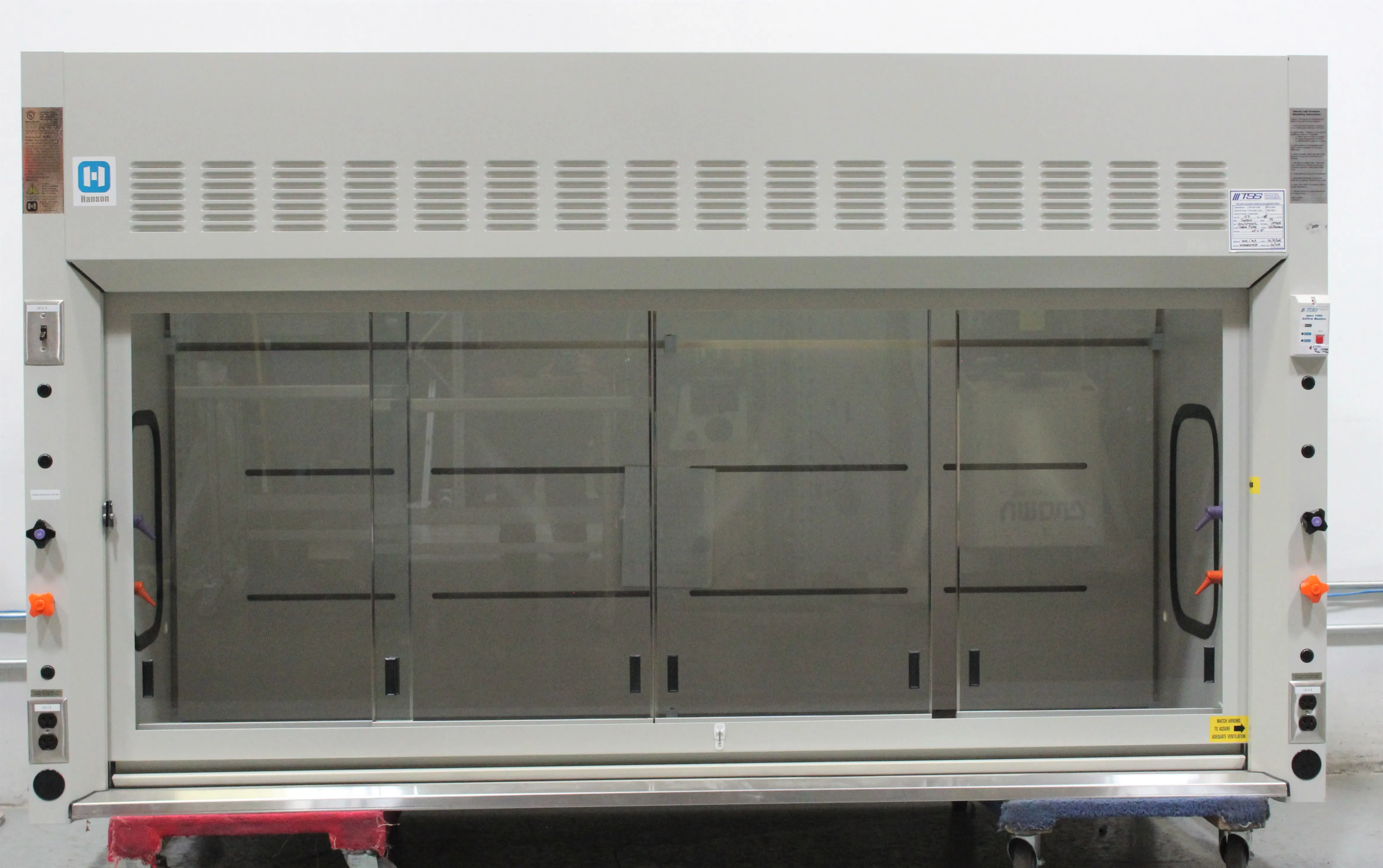 Hanson 5SA-96A 7 foot Benchtop Fume Hood 120V/220V 50Hz/60Hz Class 2 Used 30-Day Warranty