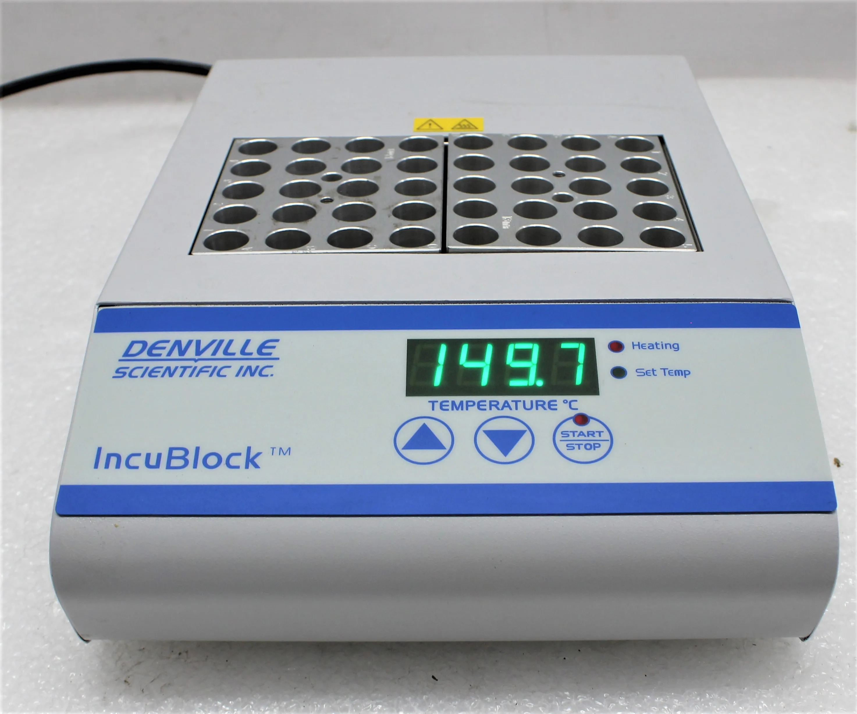 Denville D1200 Digital Dry Bath - Used Lab Equipment