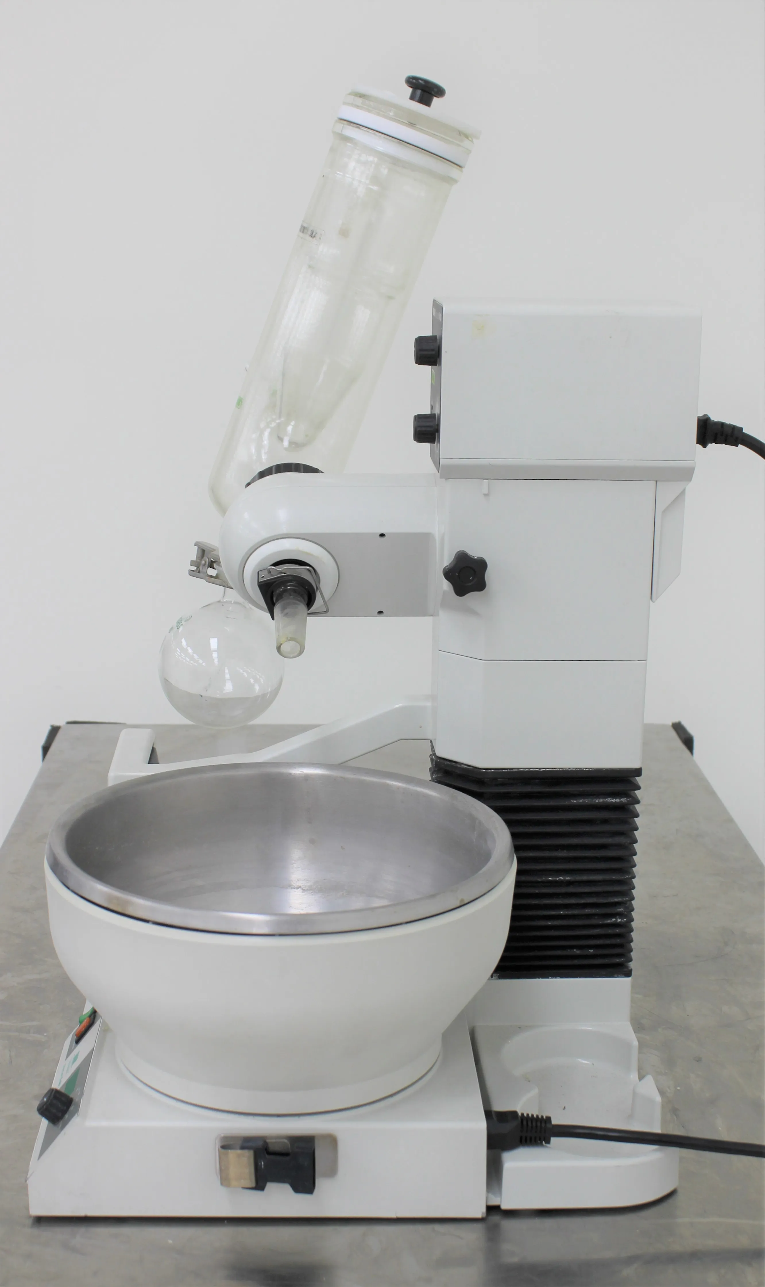 BUCHI R-124 Rotavapor Rotary Evaporator System