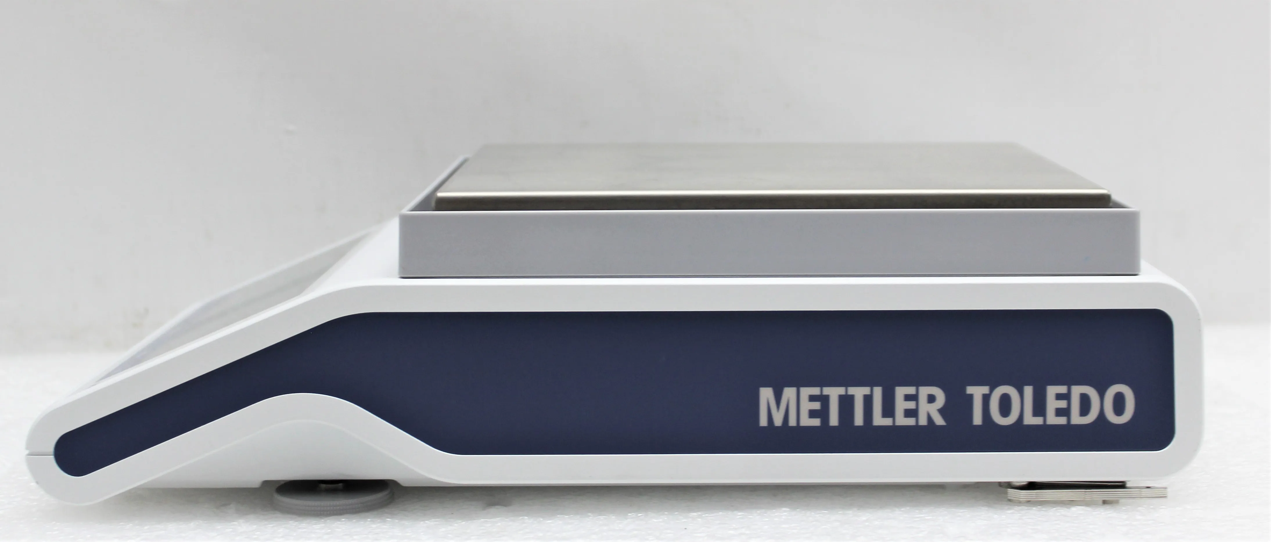 Mettler-Toledo MS4002TS/00 Bench Scale / Floor Scale