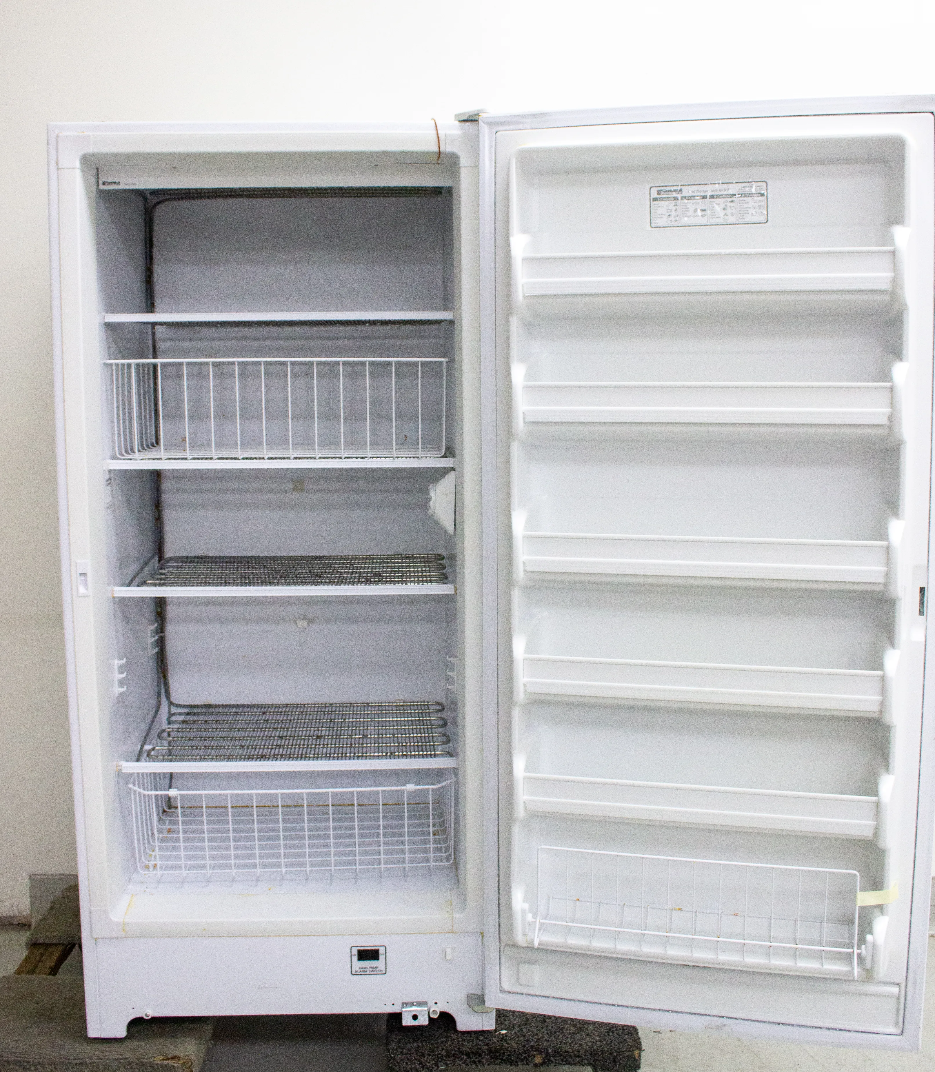 Kenmore Upright Commercial Freezer Model 253.21111104