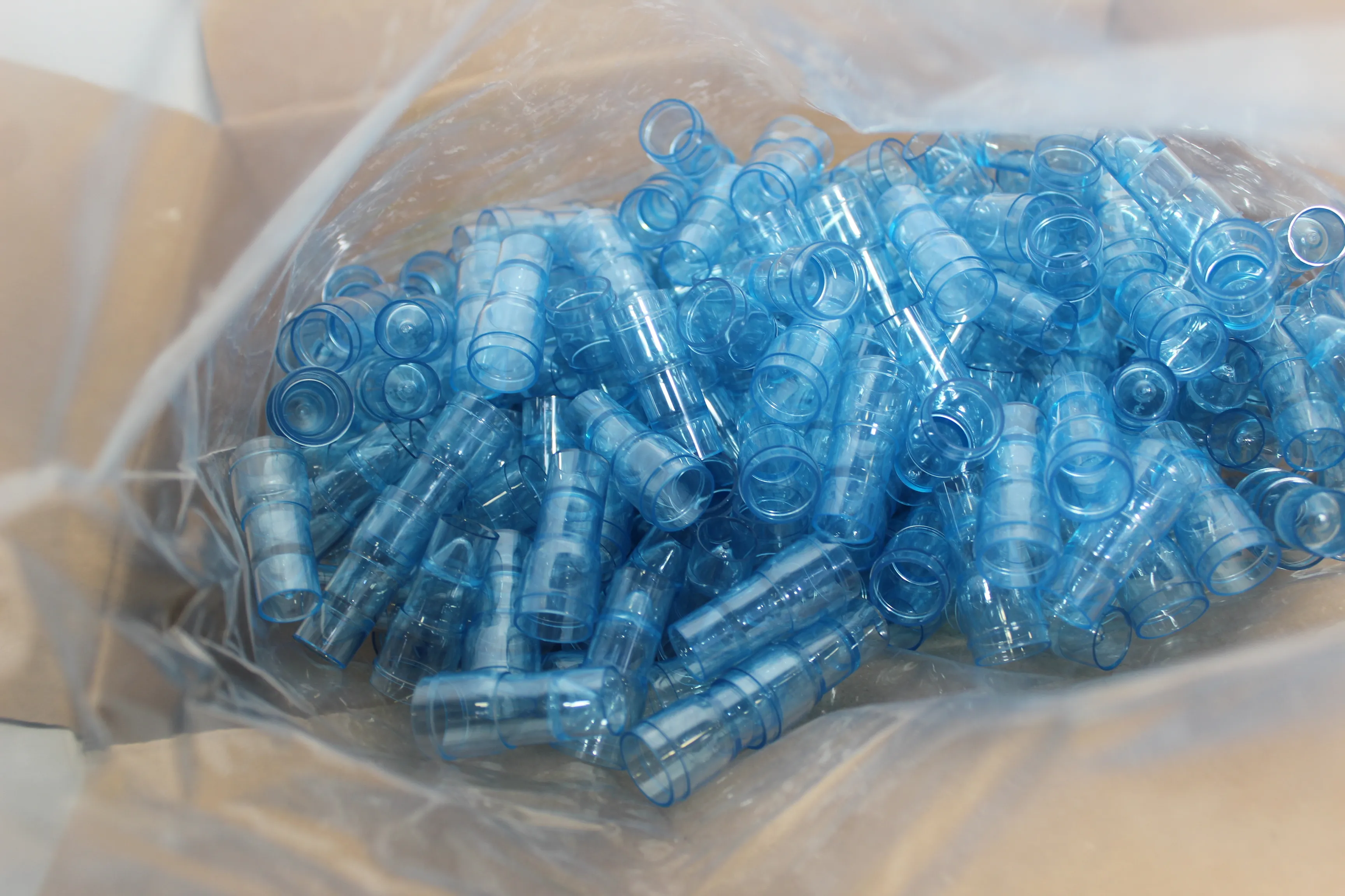 Cedex Low Fouling Sample Cups Clear Blue Qty 500