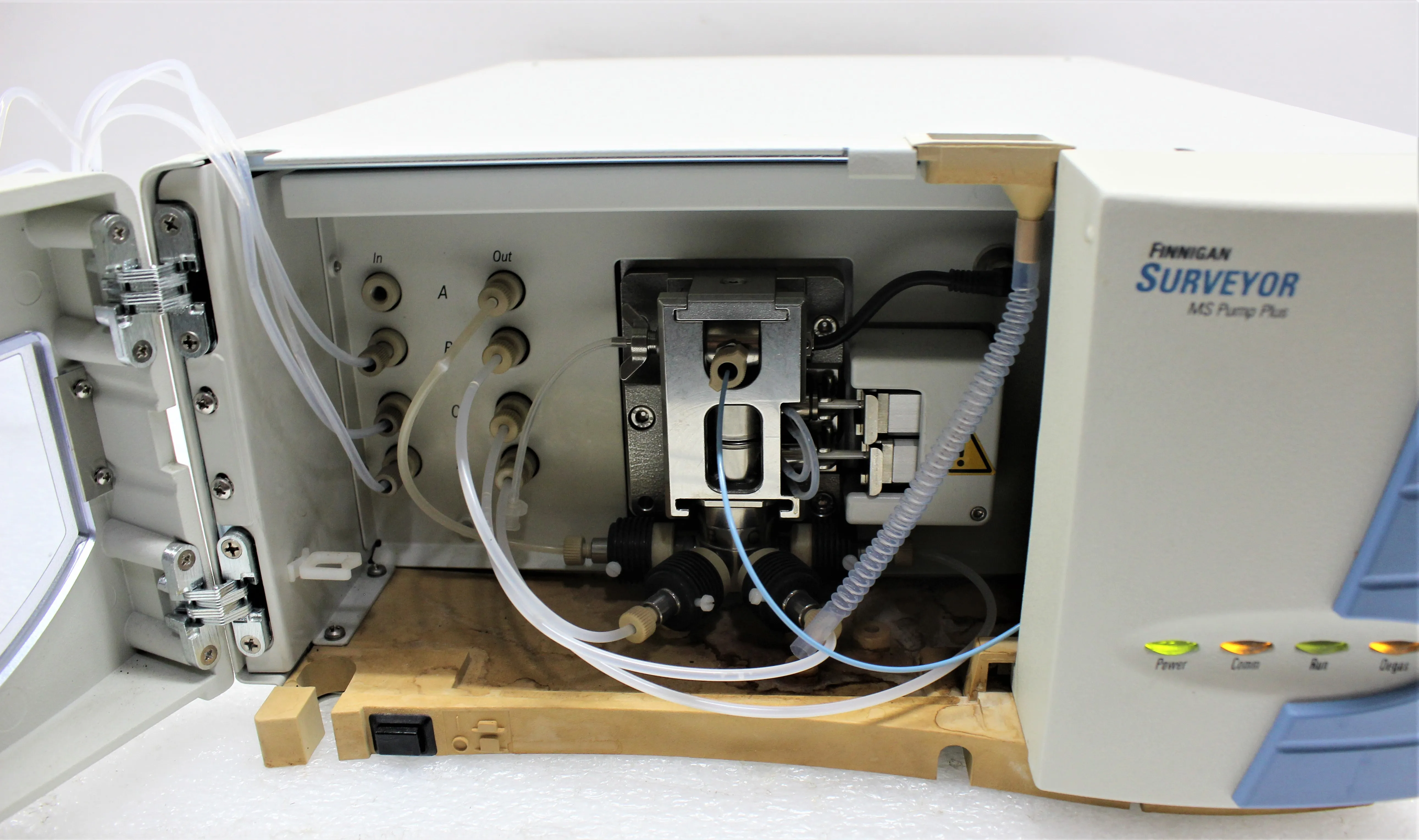 Thermo Fisher Surveyor MS Pump Plus HPLC Accessory Used Mass Spectrometry Liquid Chromatograph Pump