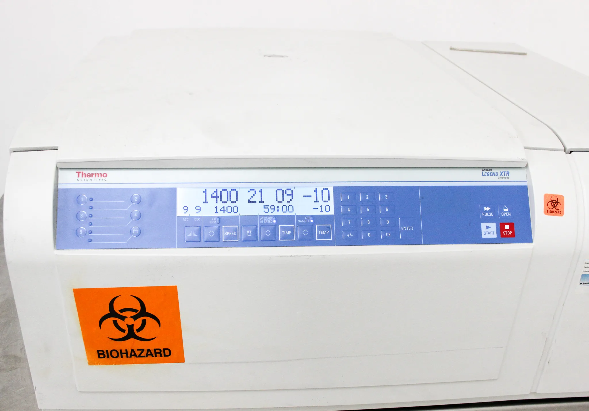 Thermo Fisher Scientific Sorvall Legend XTR Refrigerated Benchtop Centrifuge