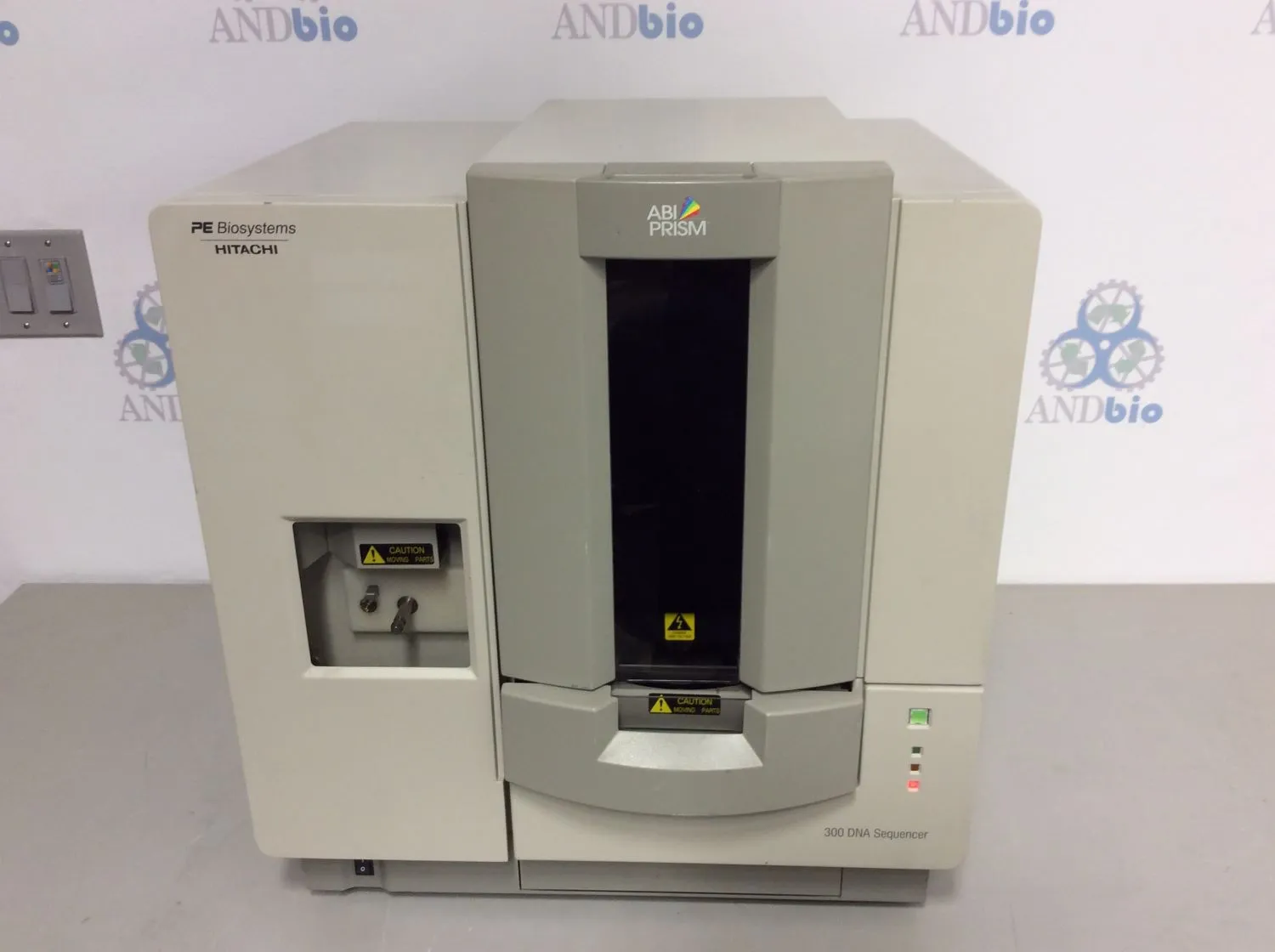 PE Biosystems/Hitachi ABI Prism 300 DNA Sequencer