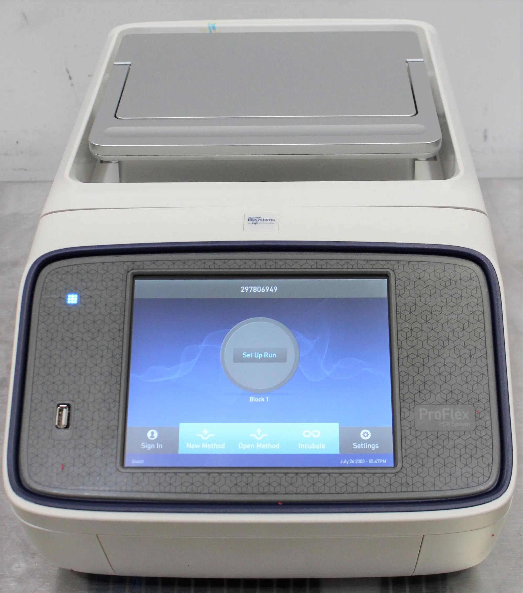 Applied Biosystems 4483636 ProFlex 2xFlat PCR System