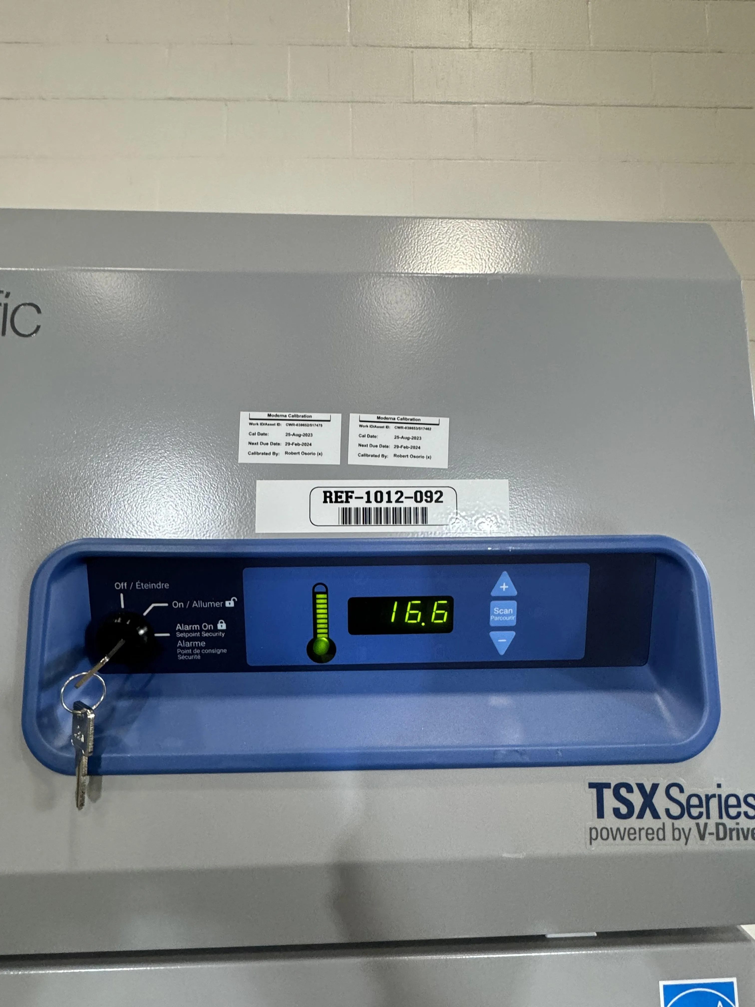 Thermo Scientific TSX3005SA Laboratory Refrigerator