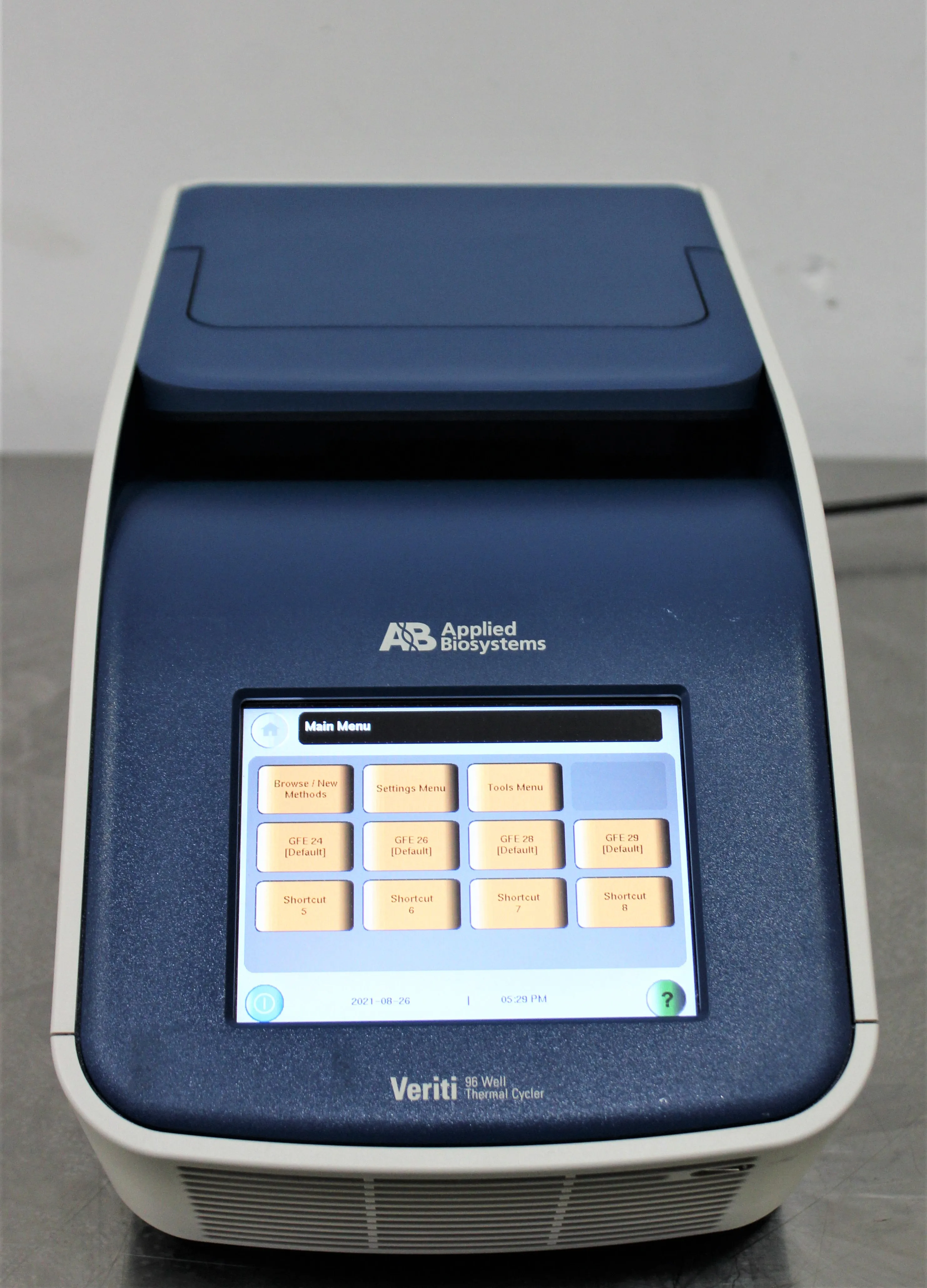 Applied Biosystems Veriti 96-Well Thermal Cycler