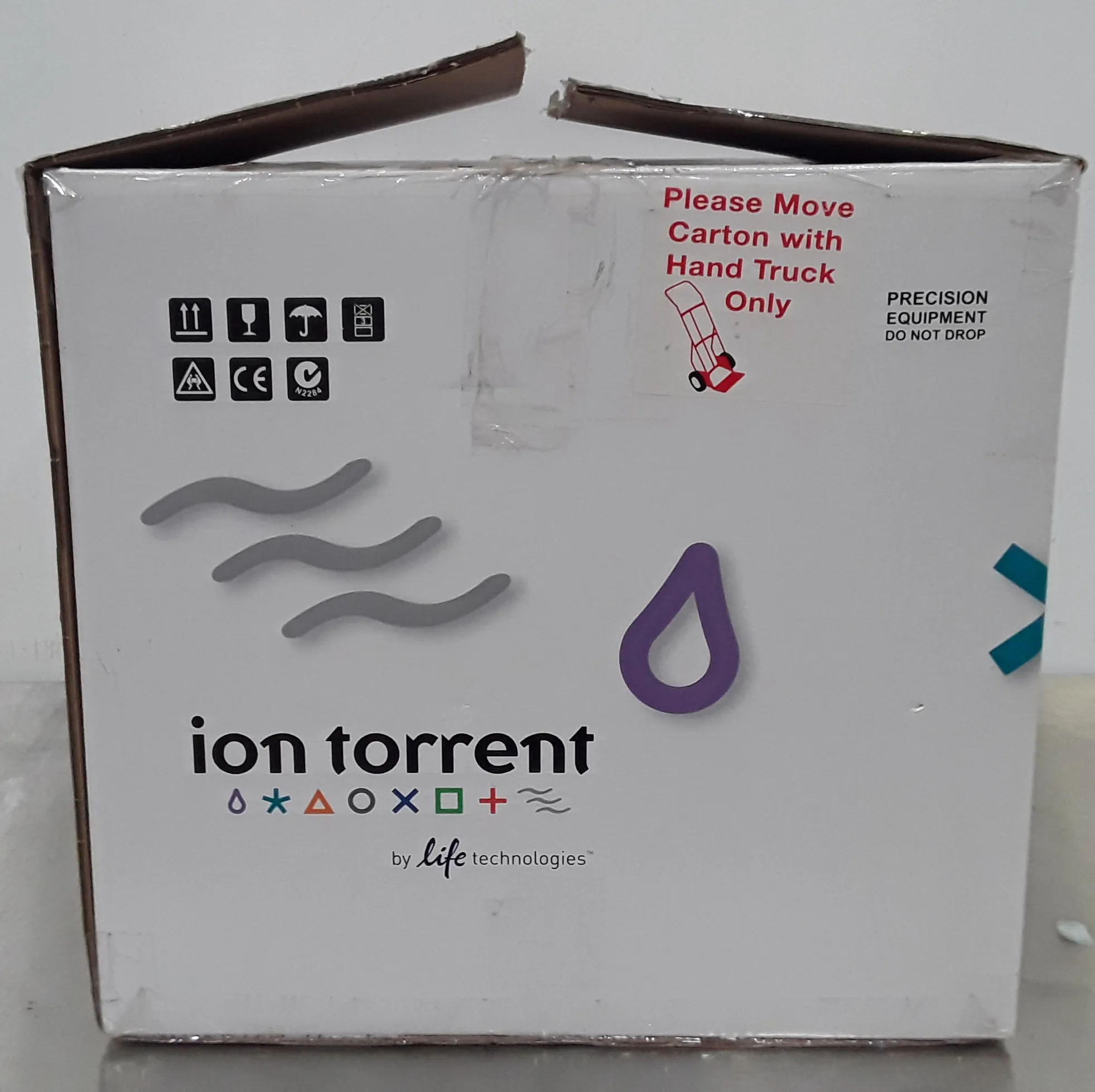 Ion Torrent INS1005527 DNA Sequencer