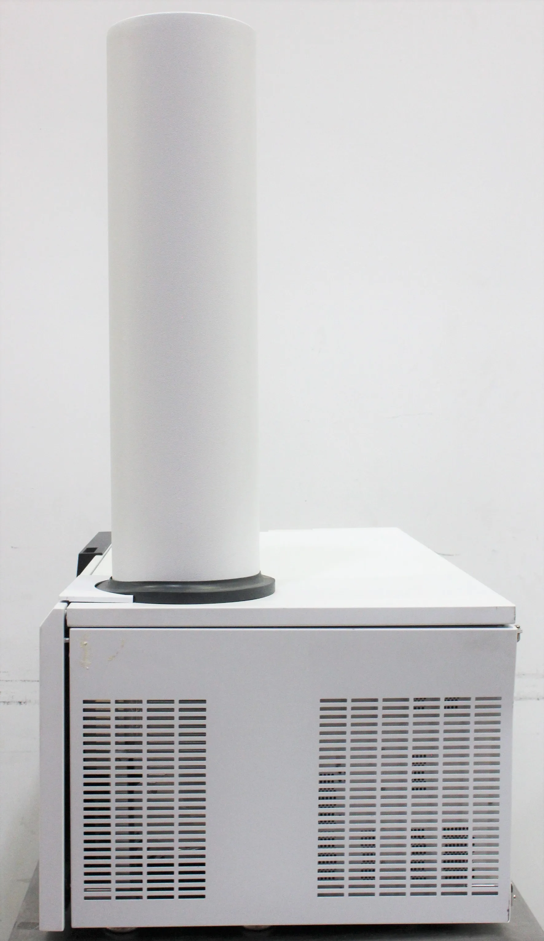 Agilent 6530 Accurate-Mass Q-TOF Mass Spectrometer