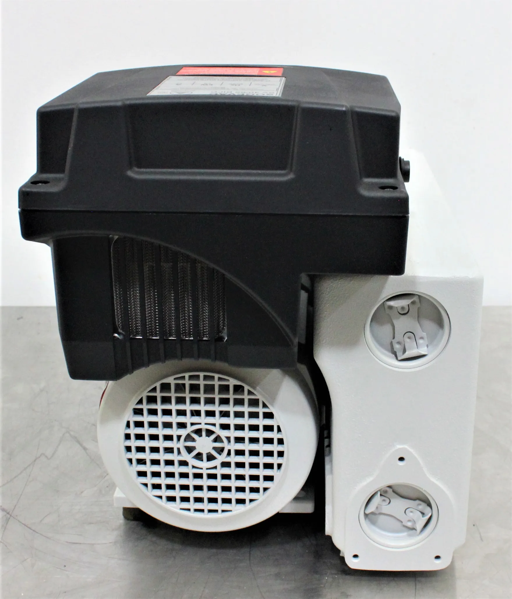 Leybold Sogevac SV65 BI FC Vacuum Pump