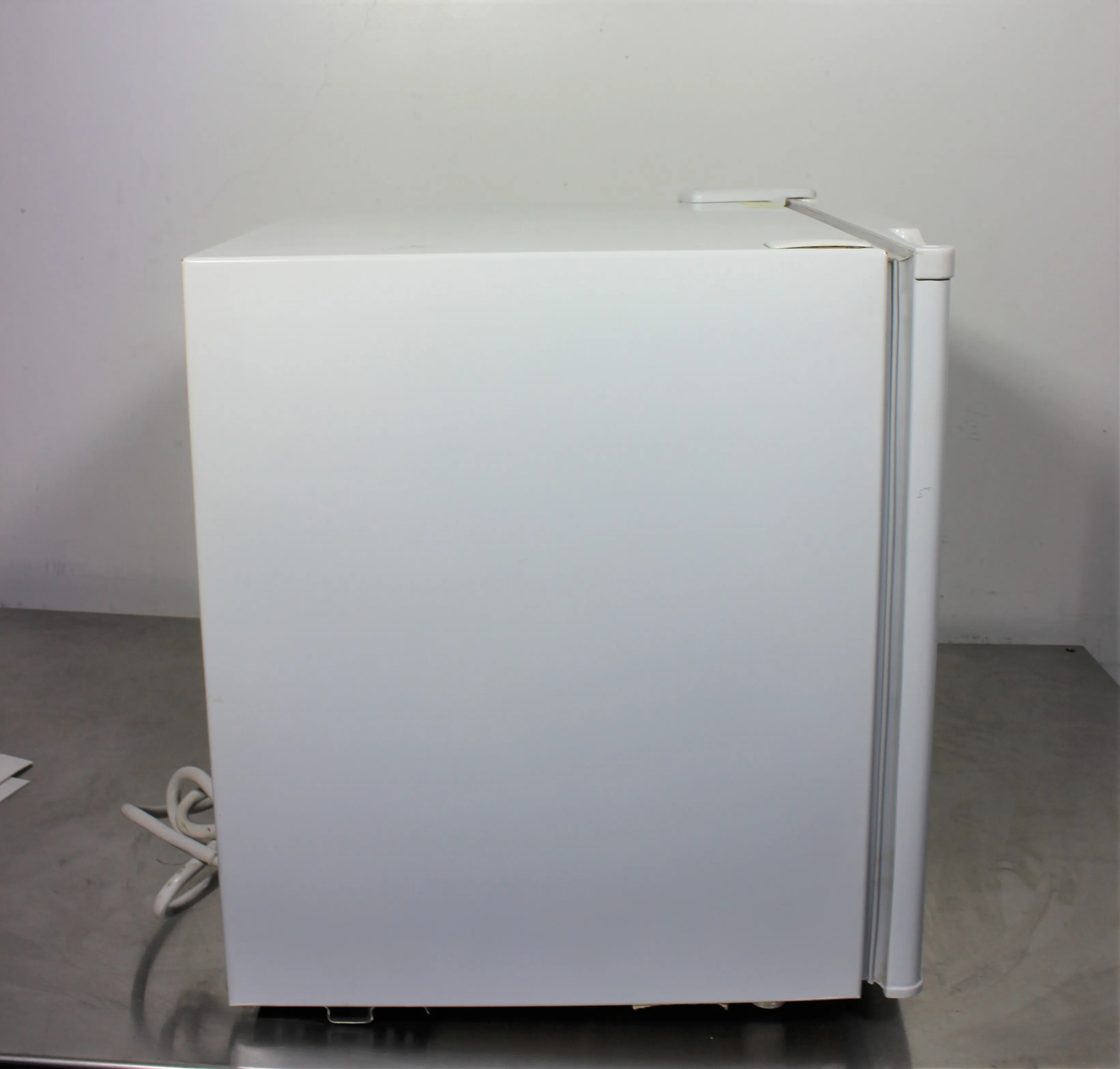 Thermo Scientific Value Laboratory Refrigerator Freezer Combo 02LREETSA