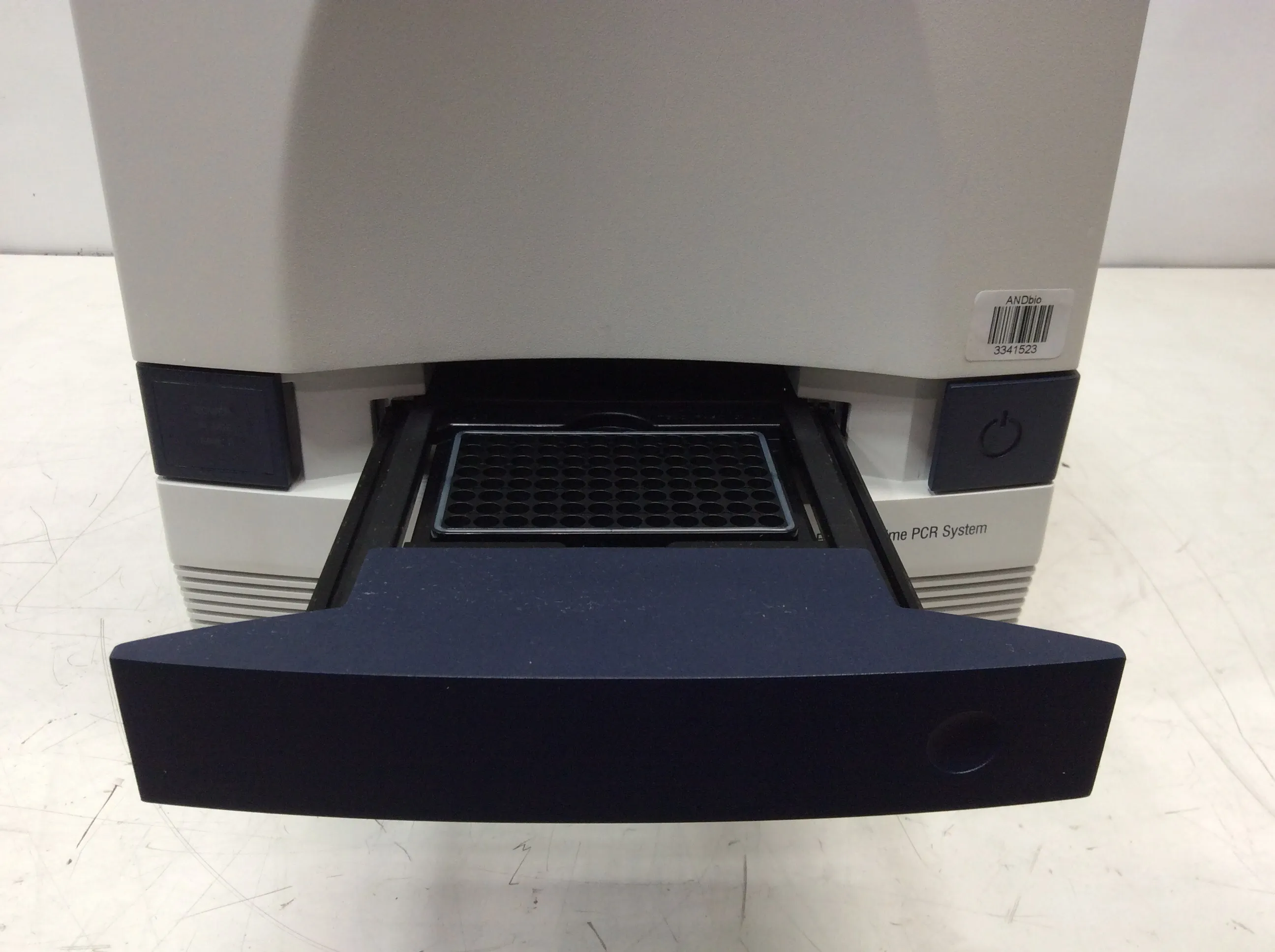 Applied Biosystems 7500 Fast Real-Time PCR System