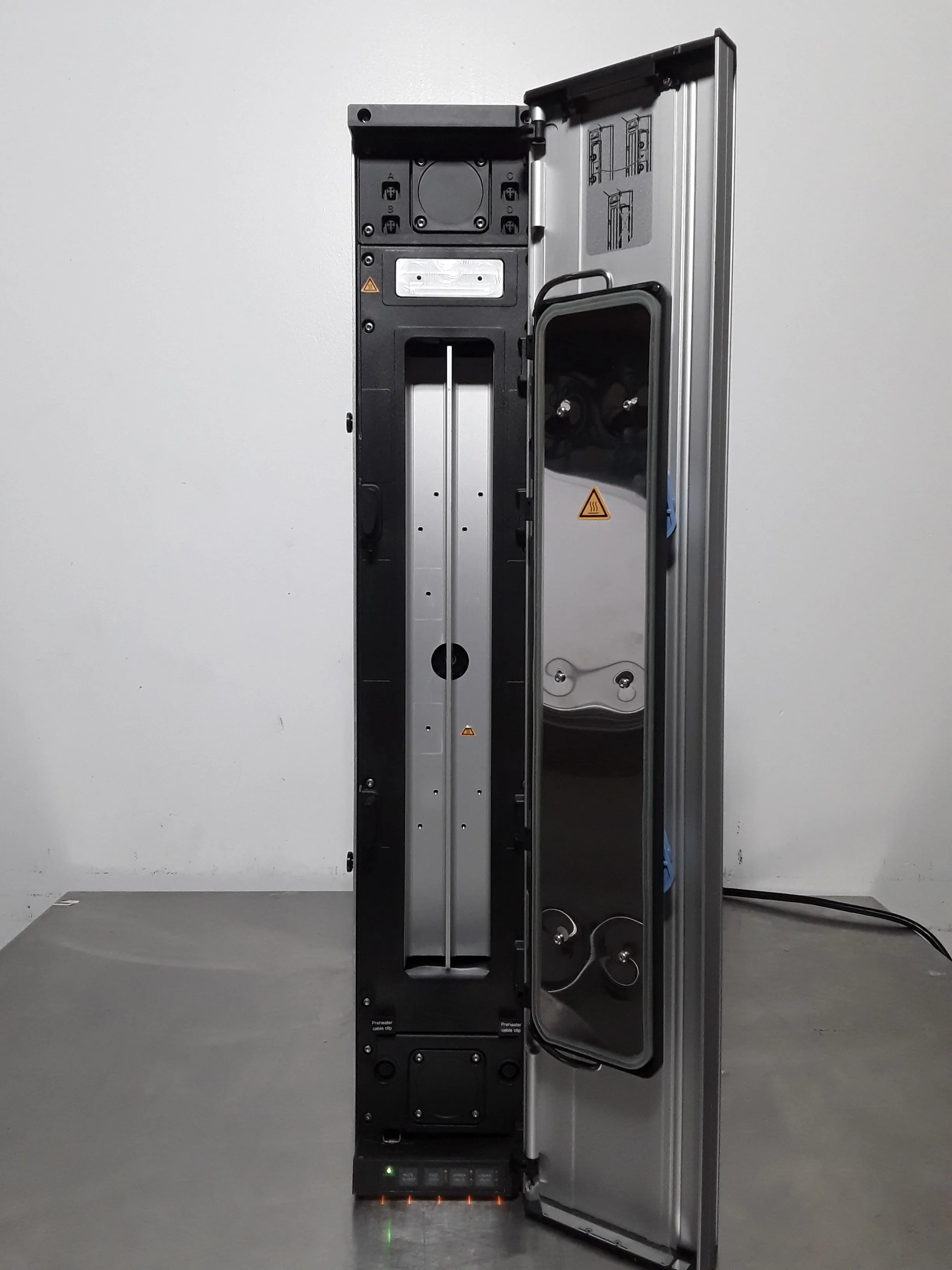 Thermo Scientific Vanquish Column Compartment H VH-C10-A Used HPLC/FPLC/GC/CE Laboratory Equipment