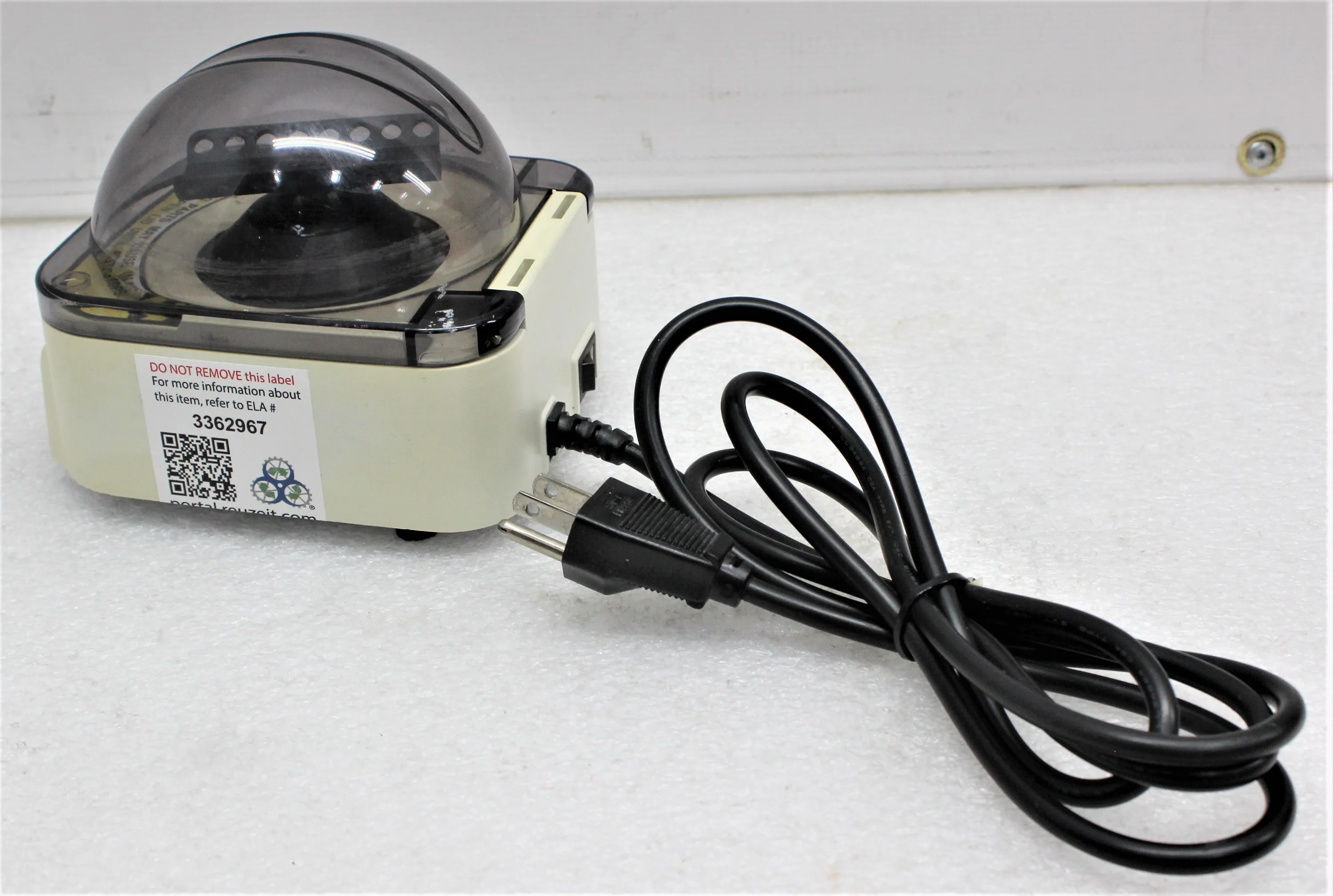 VWR Galaxy Mini Microcentrifuge C1213 - Used Laboratory Equipment