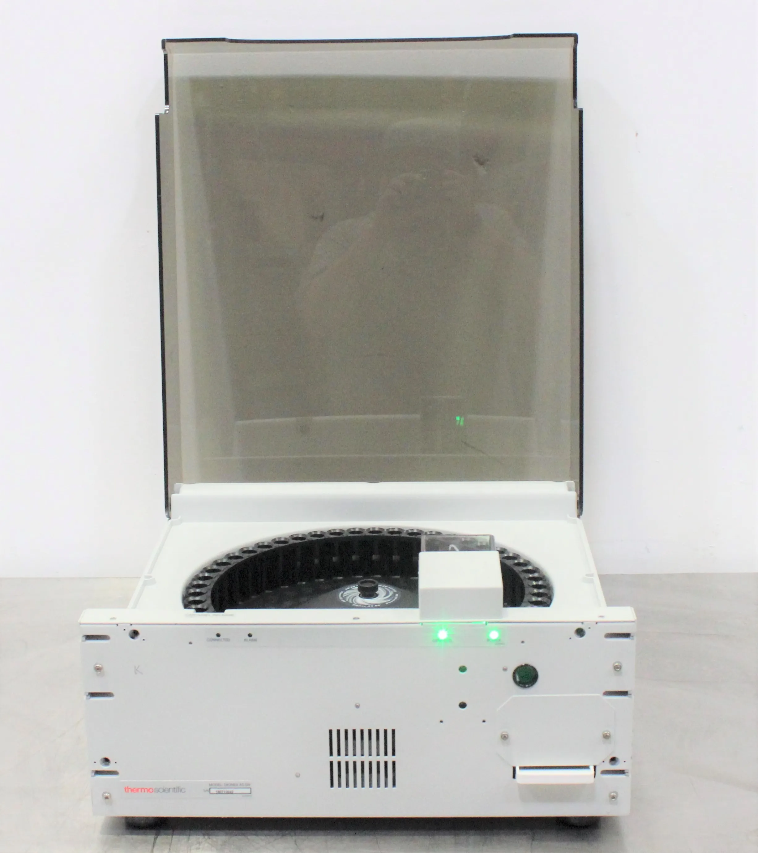 Thermo Scientific Dionex AS-DV Autosampler, Used, Class 2, 120V/220V, 50Hz/60Hz, 30-Day Warranty