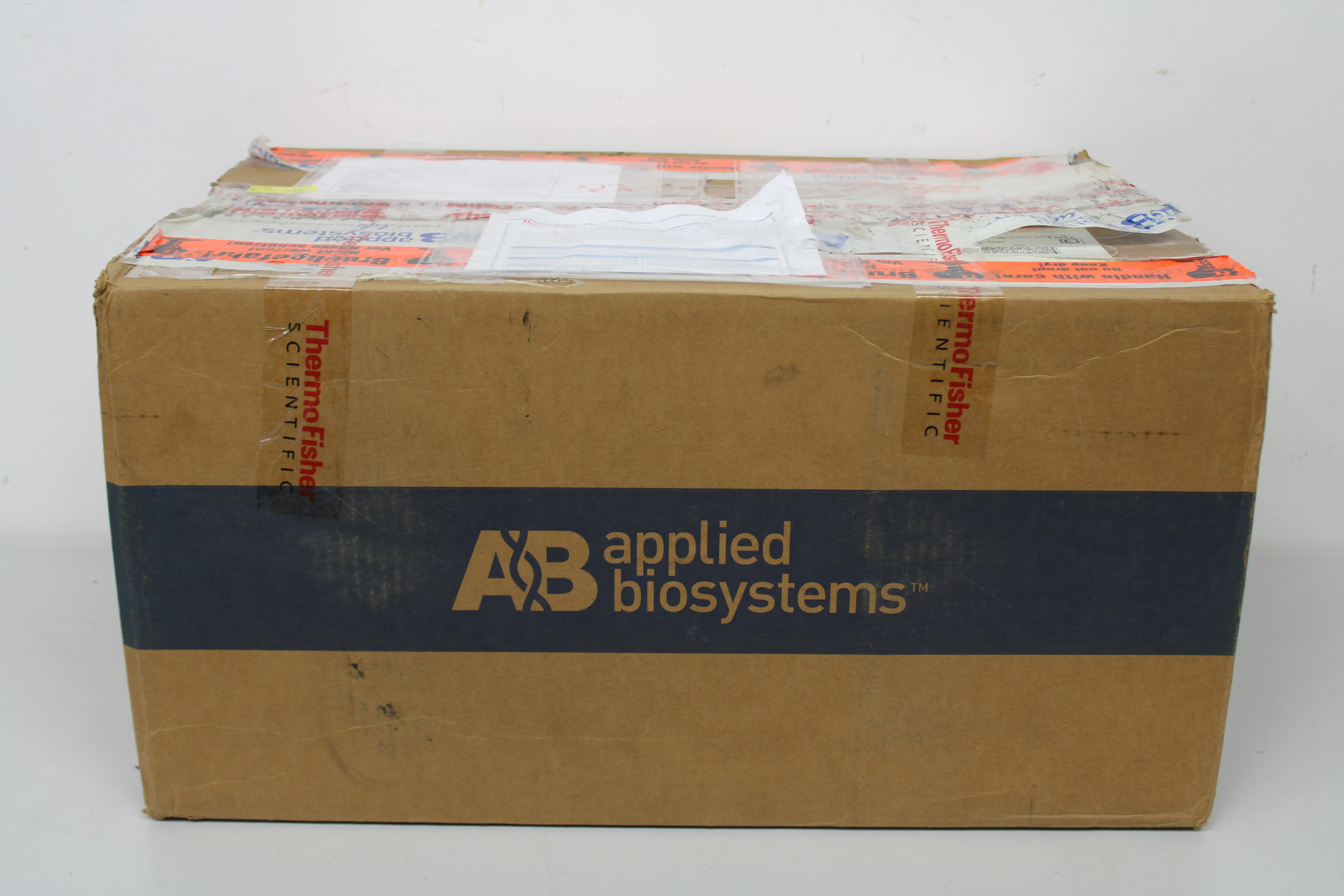 Applied Biosystems Veriti 96-Well Fast Thermal Cycler 4375305