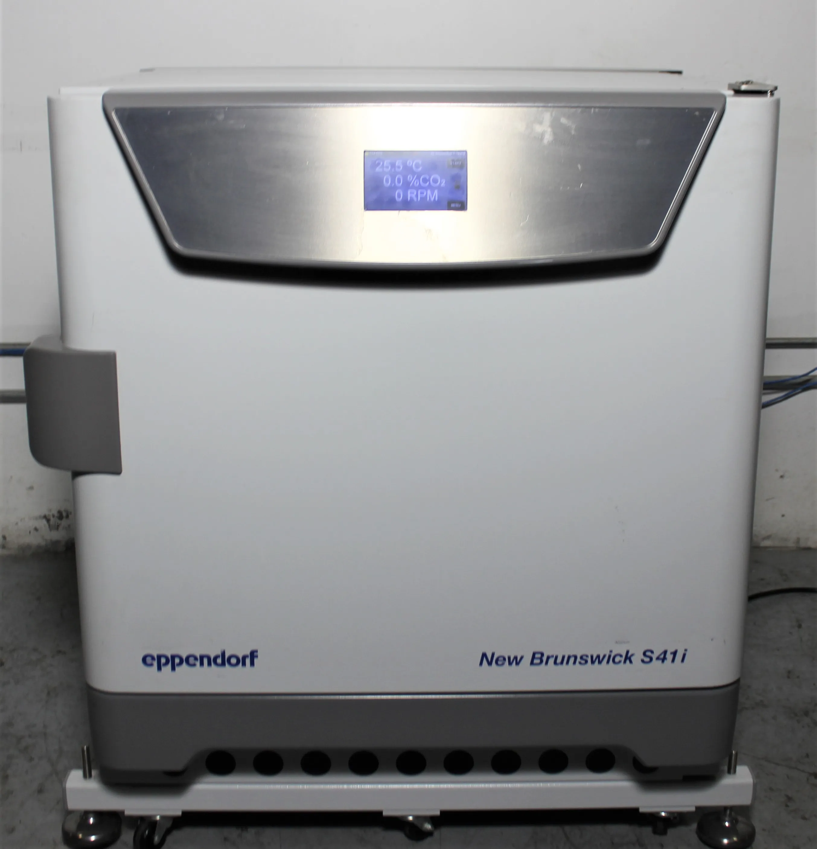 Eppendorf New Brunswick S41i Incubator Shaker