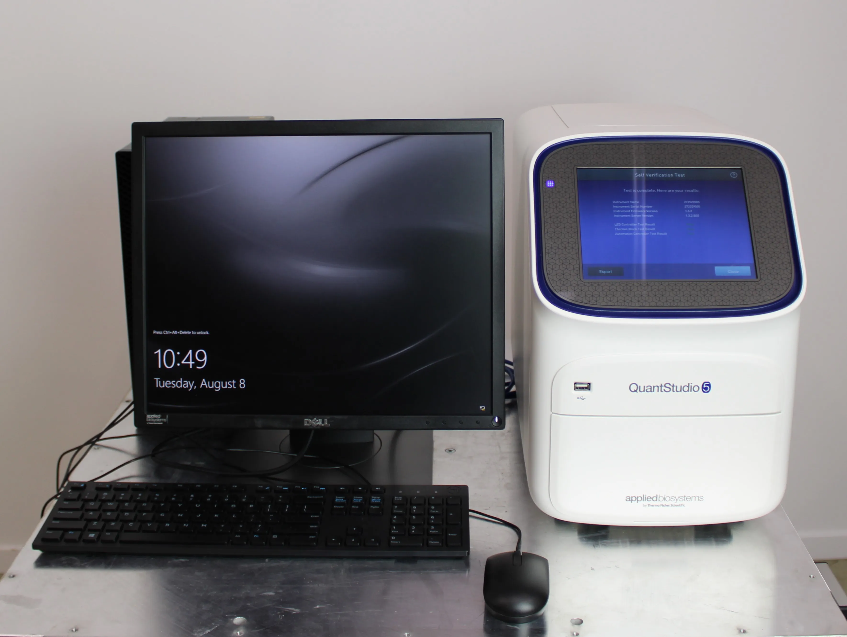 Applied Biosystems QuantStudio 5- Real Time PCR 96-well 0.2 mL REF A28134 + PC