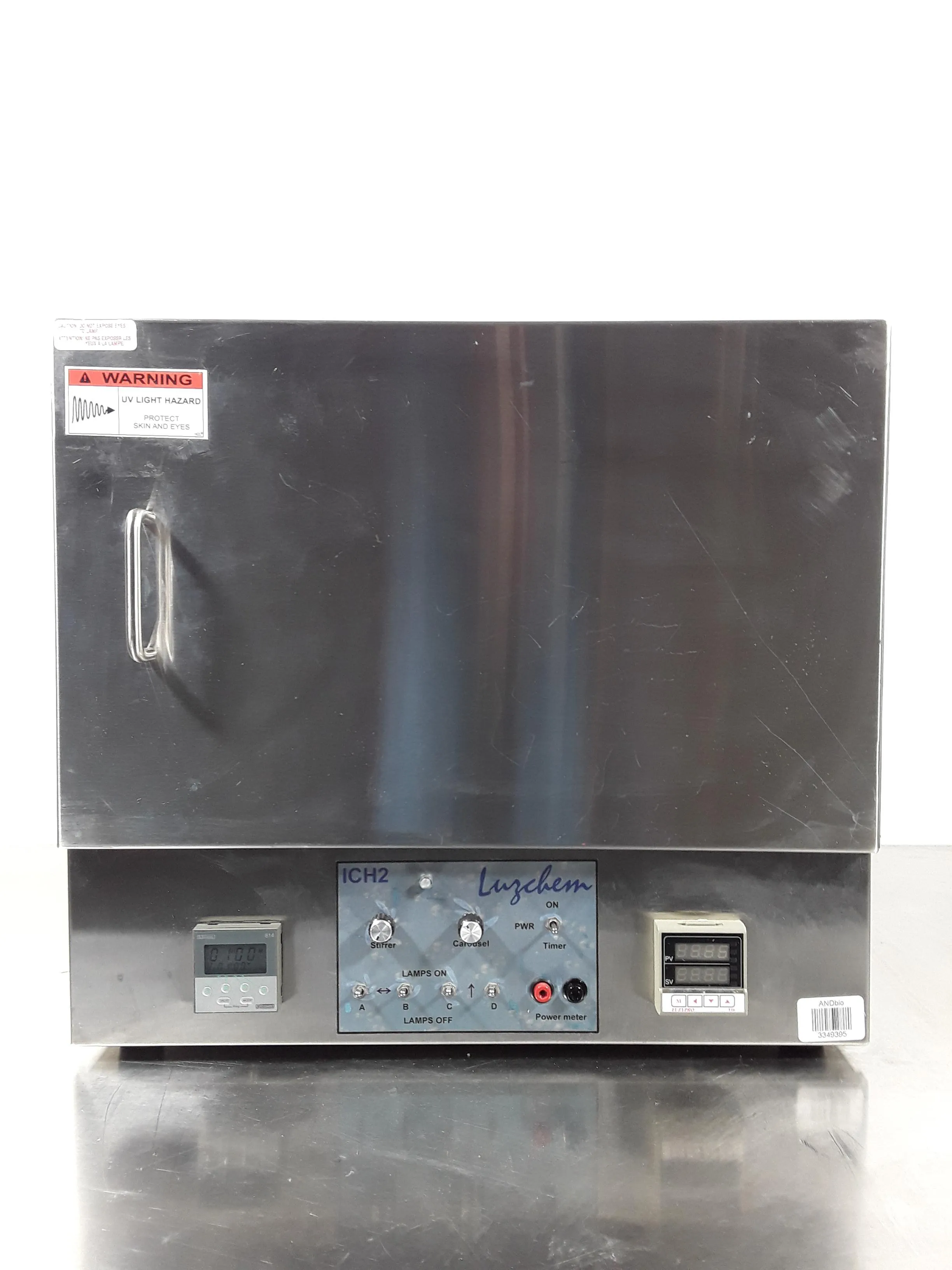 Luzchem ICH2 Photoreactor - Used Laboratory Equipment