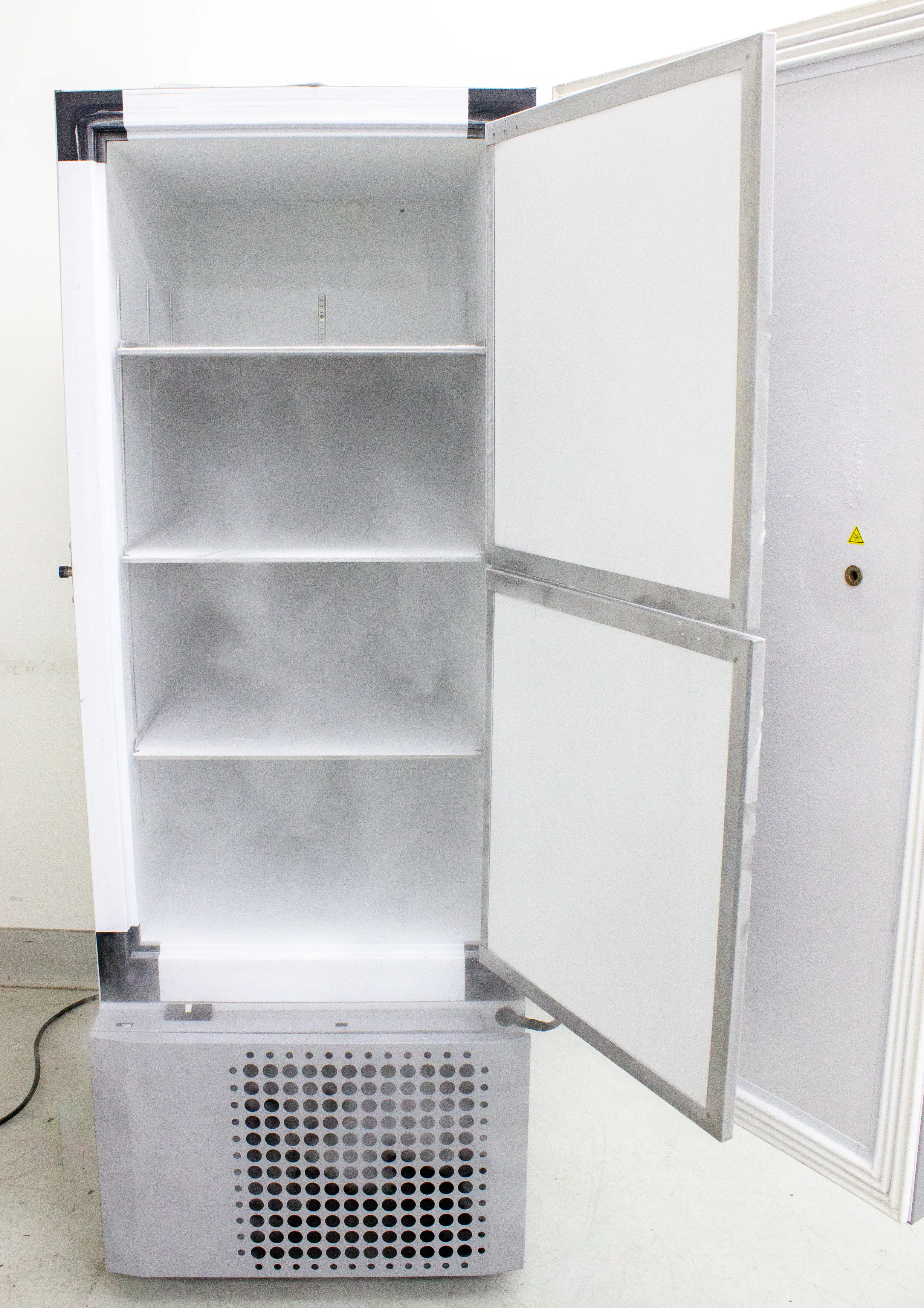 Thermo TSX Series Ultra-Low Temperature -80c Freezer Model TSX40086A (Storage)