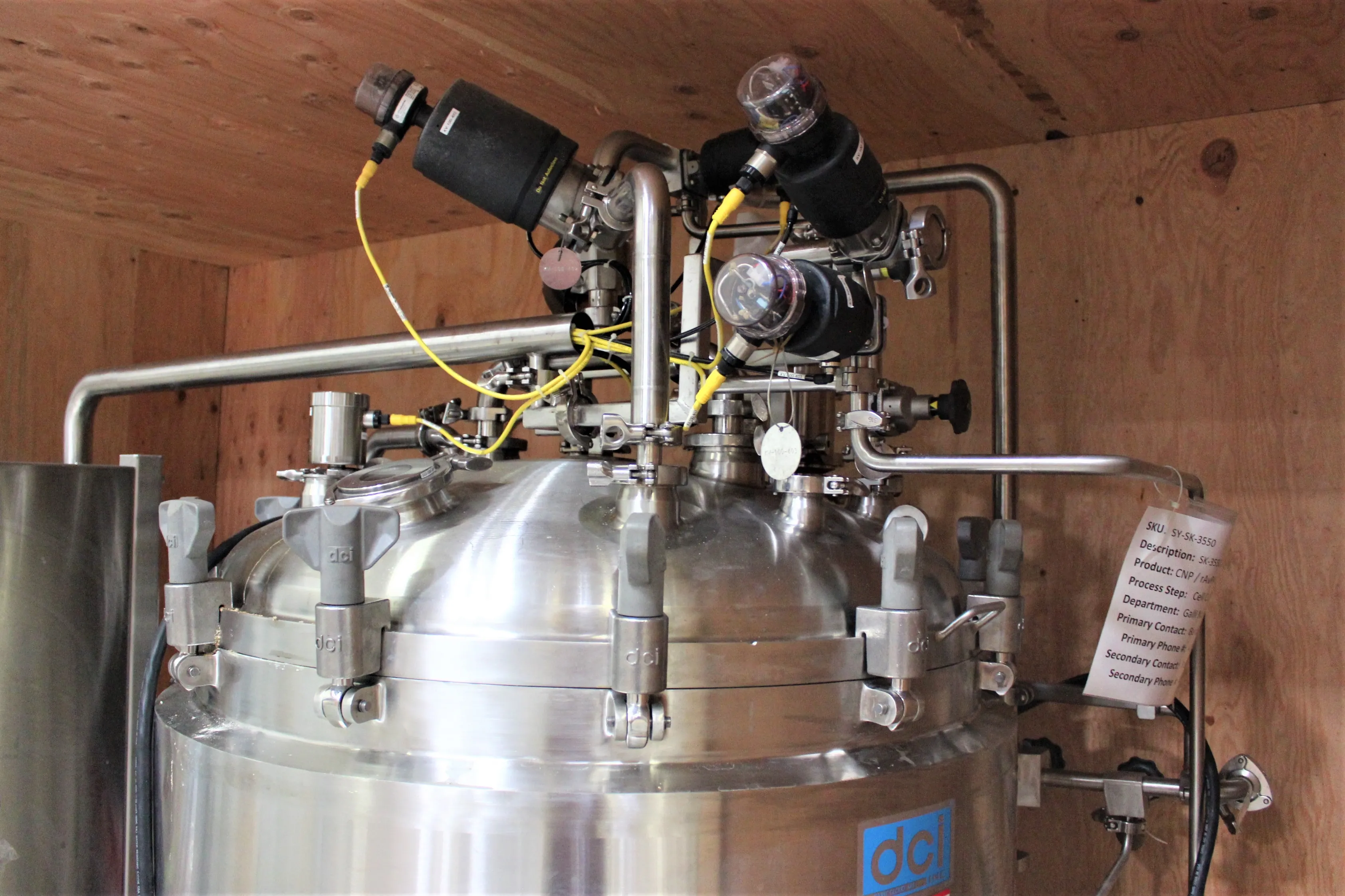 Used DCI Inc. 600 L Tank - Chemistry