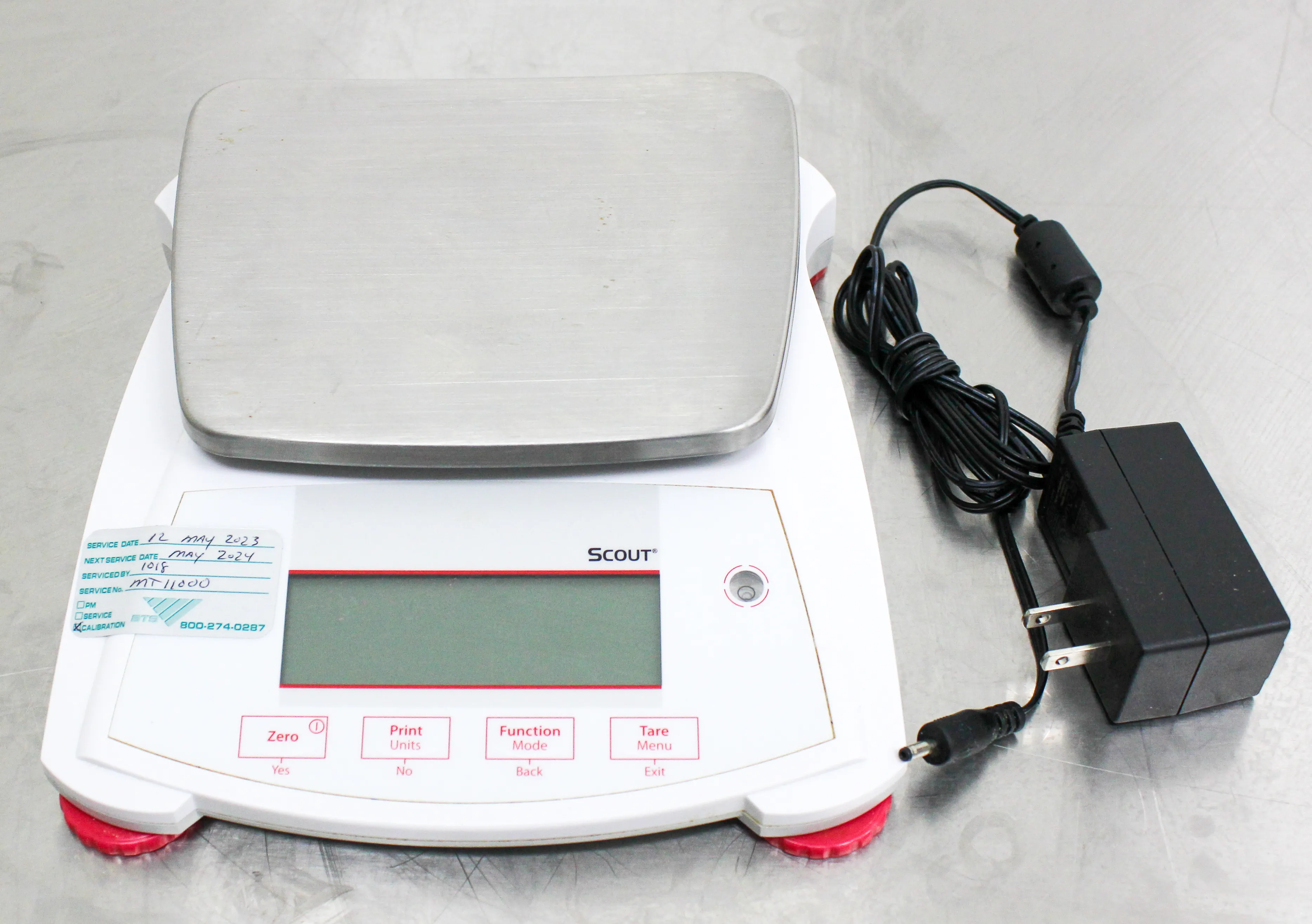 Ohaus Scout SPX2202 Portable Precision Balance