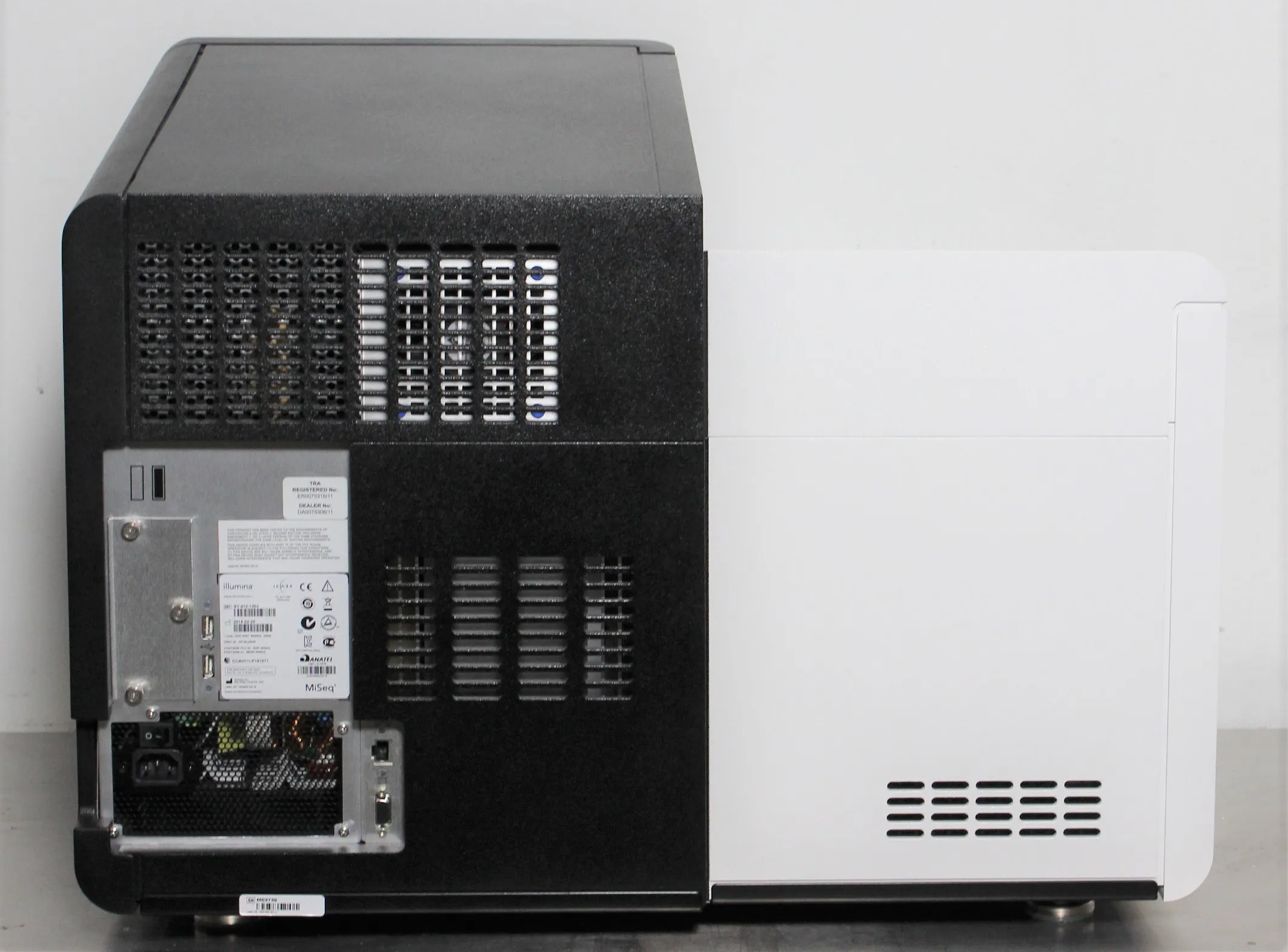 Illumina MiSeq DNA Sequencer