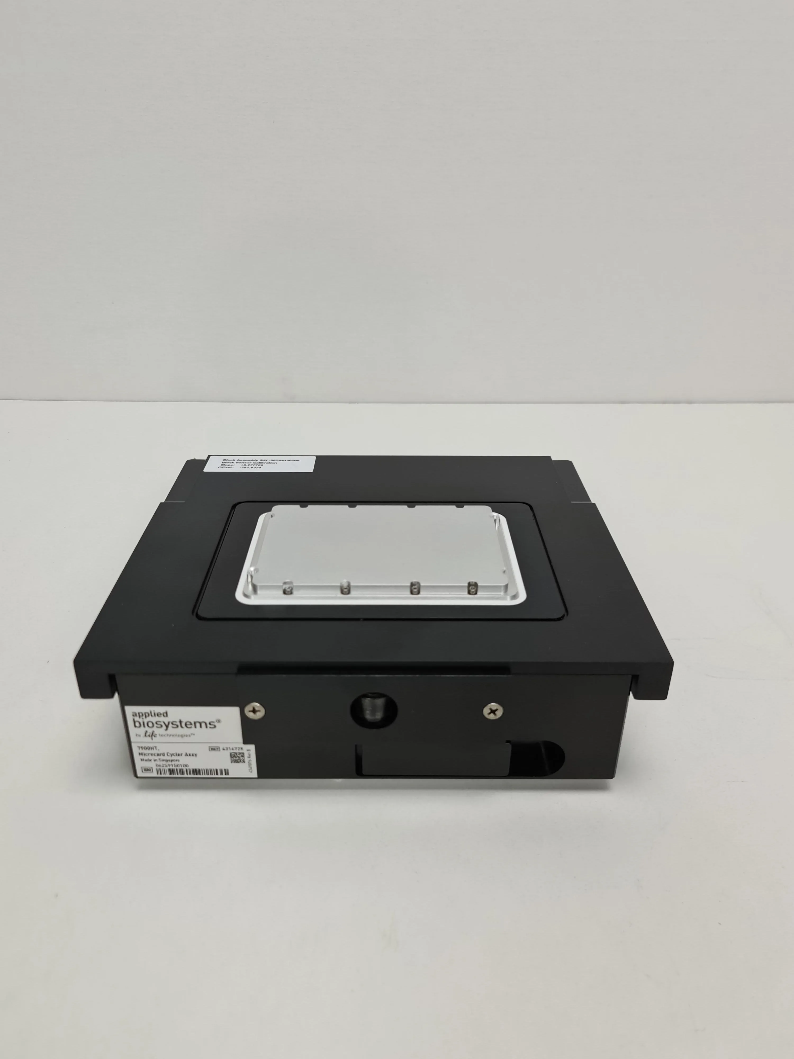 Applied Biosystems 7900HT Microcard Cycler Assembly Block P/N 4316725 for use on instrument: 7900 HT