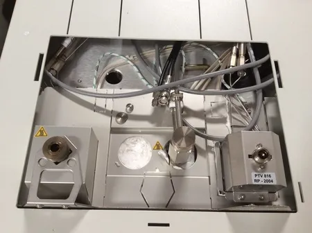 Thermo Scientific Trace GC Ultra Gas Chromatography System - Not Working, For Parts Only