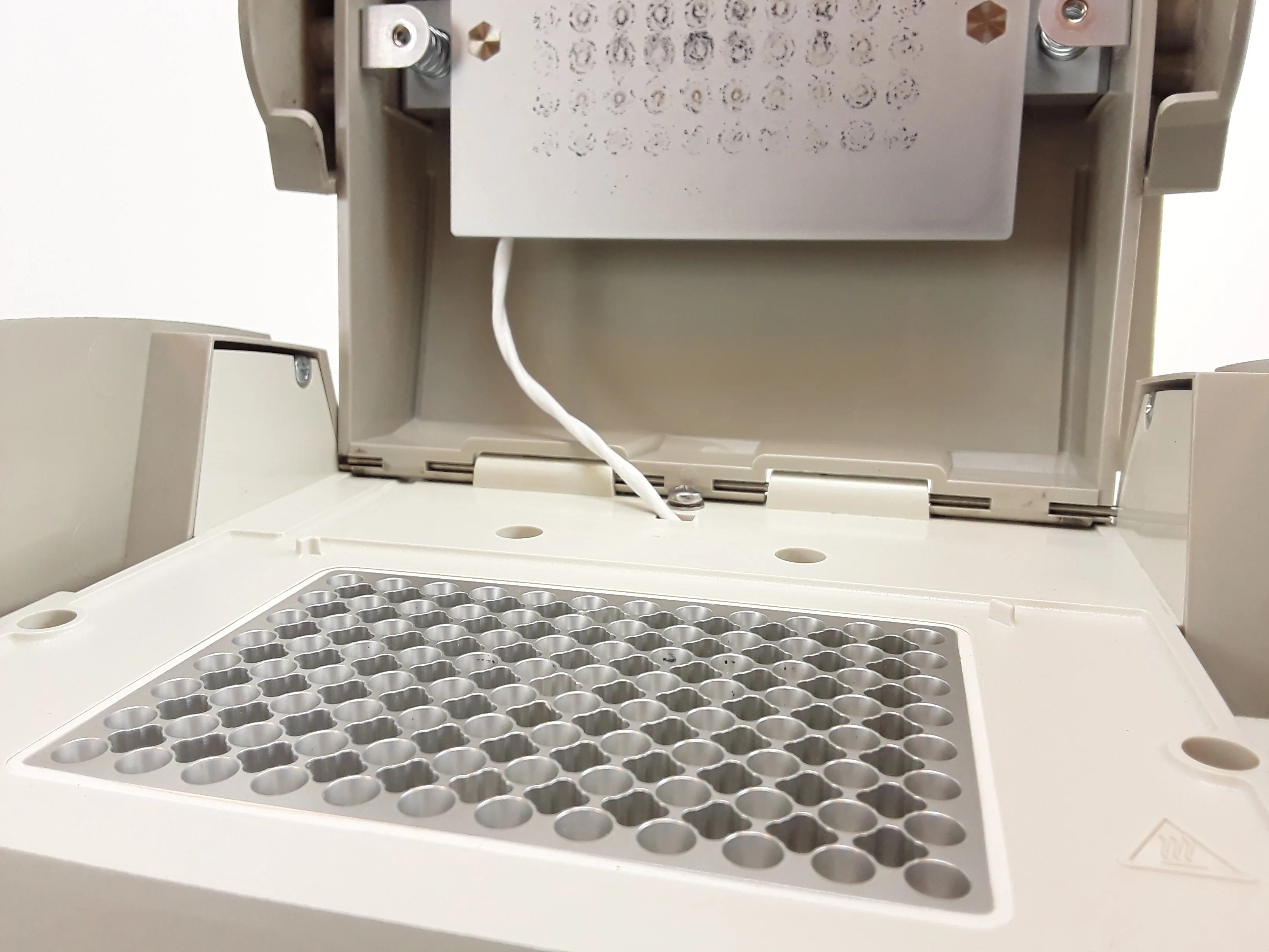 Bioanalytical Systems Thermal Cycler