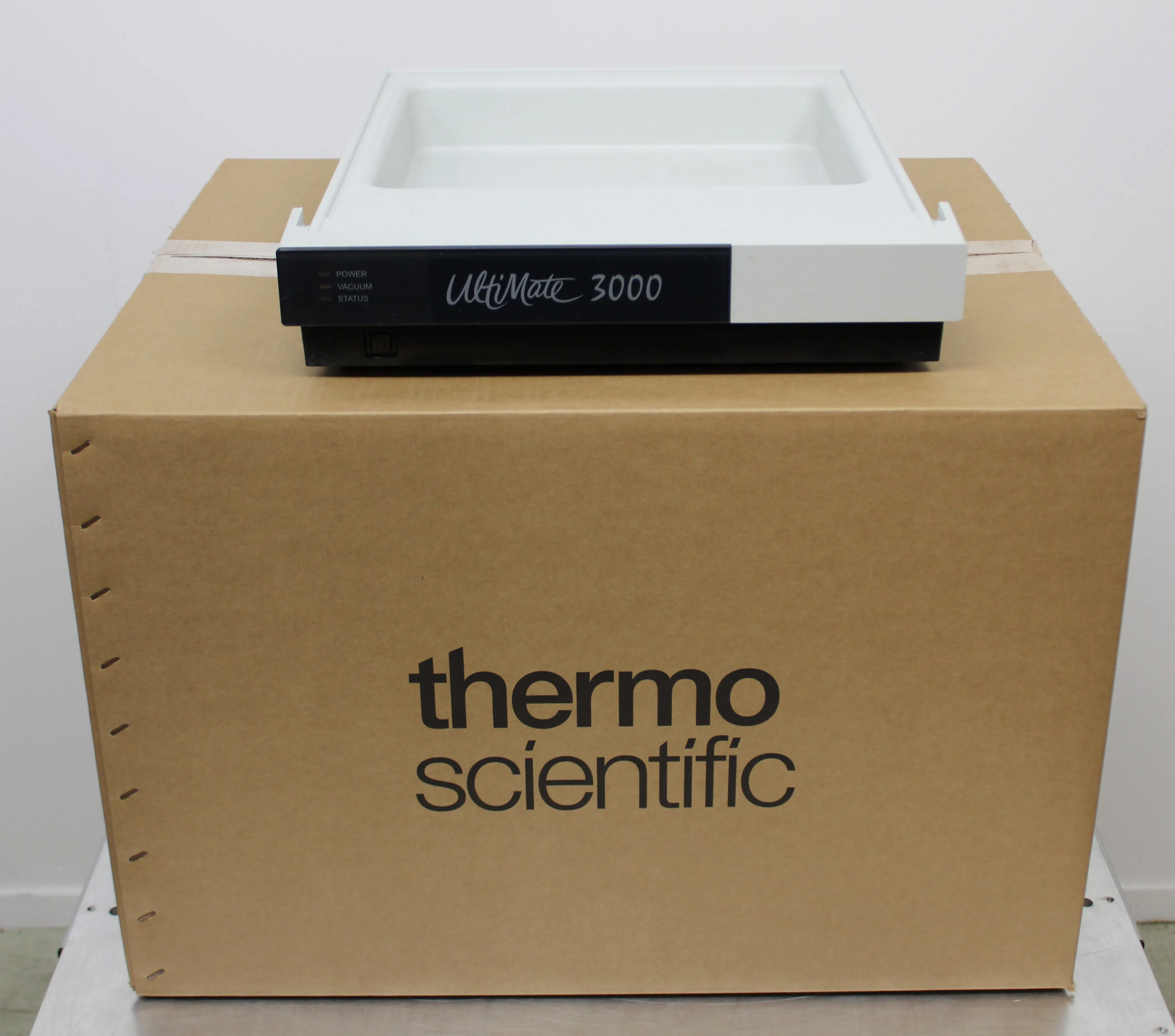 Thermo Scientific SRD-3600 Solvent Racks with Degassers