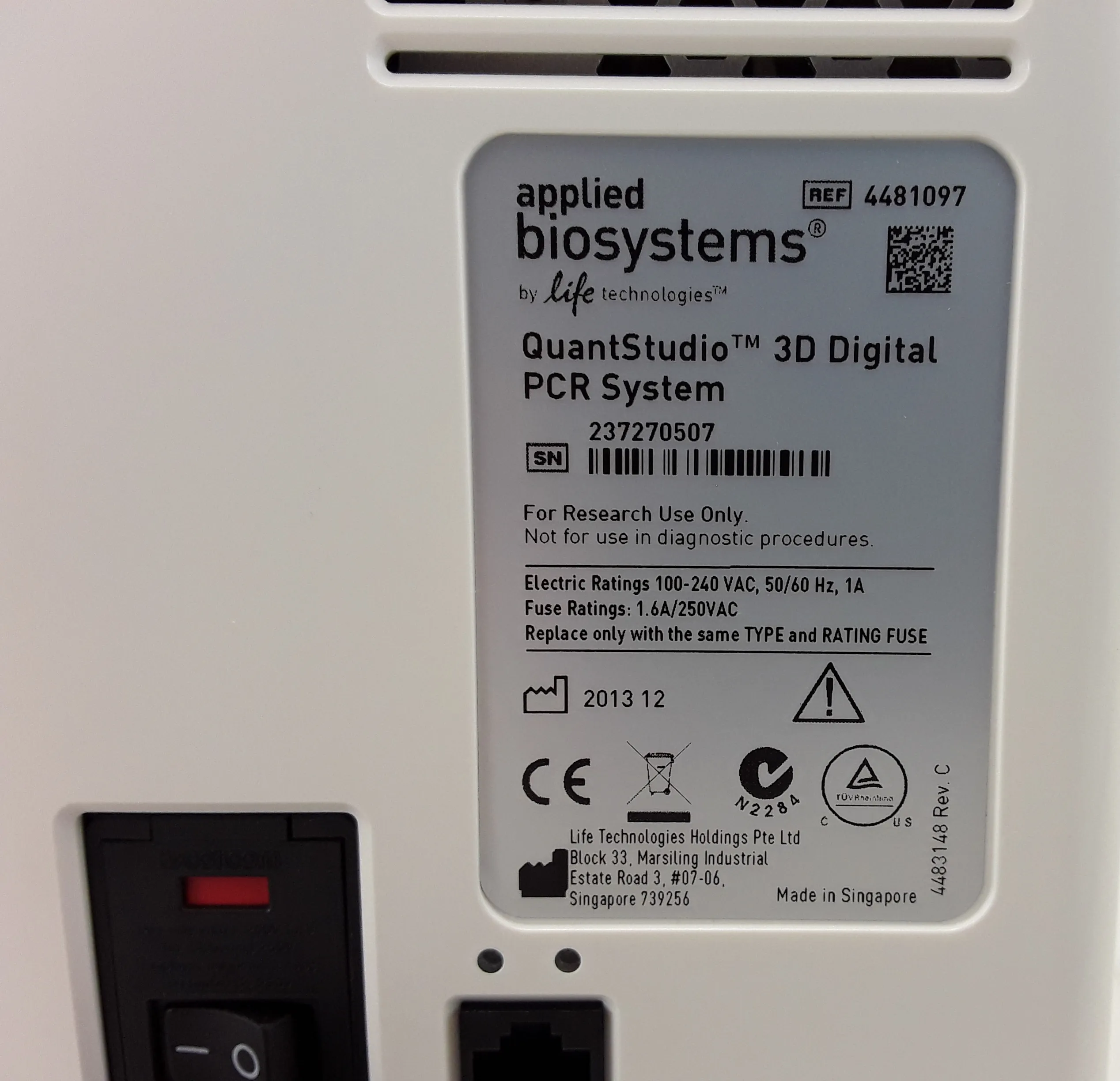 Applied Biosystems QuantStudio 3D Digital PCR System