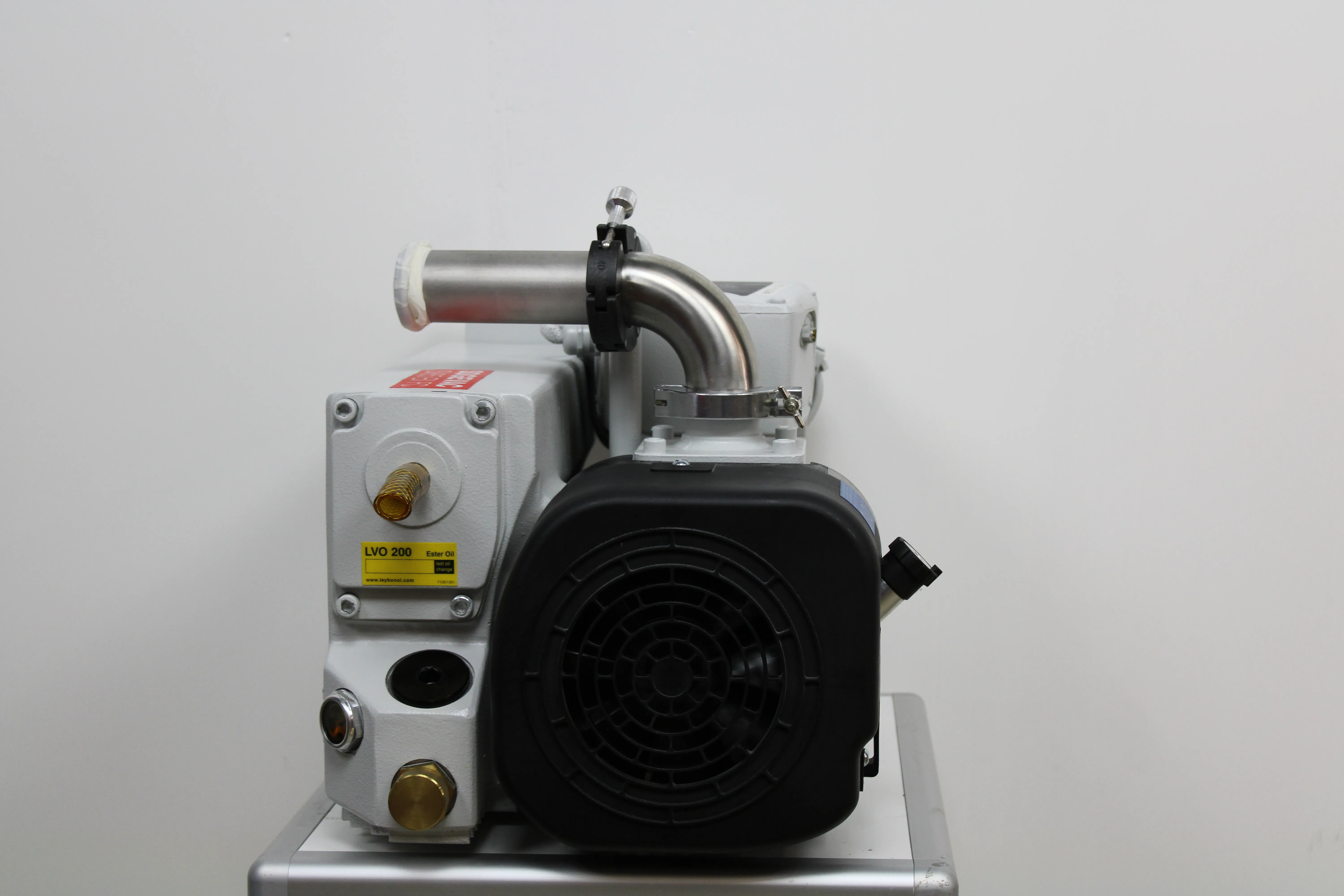 Leybold Sogevac SOGEVAC SV65BIFC 960465V013001 Vacuum Pump 230V 50Hz/60Hz