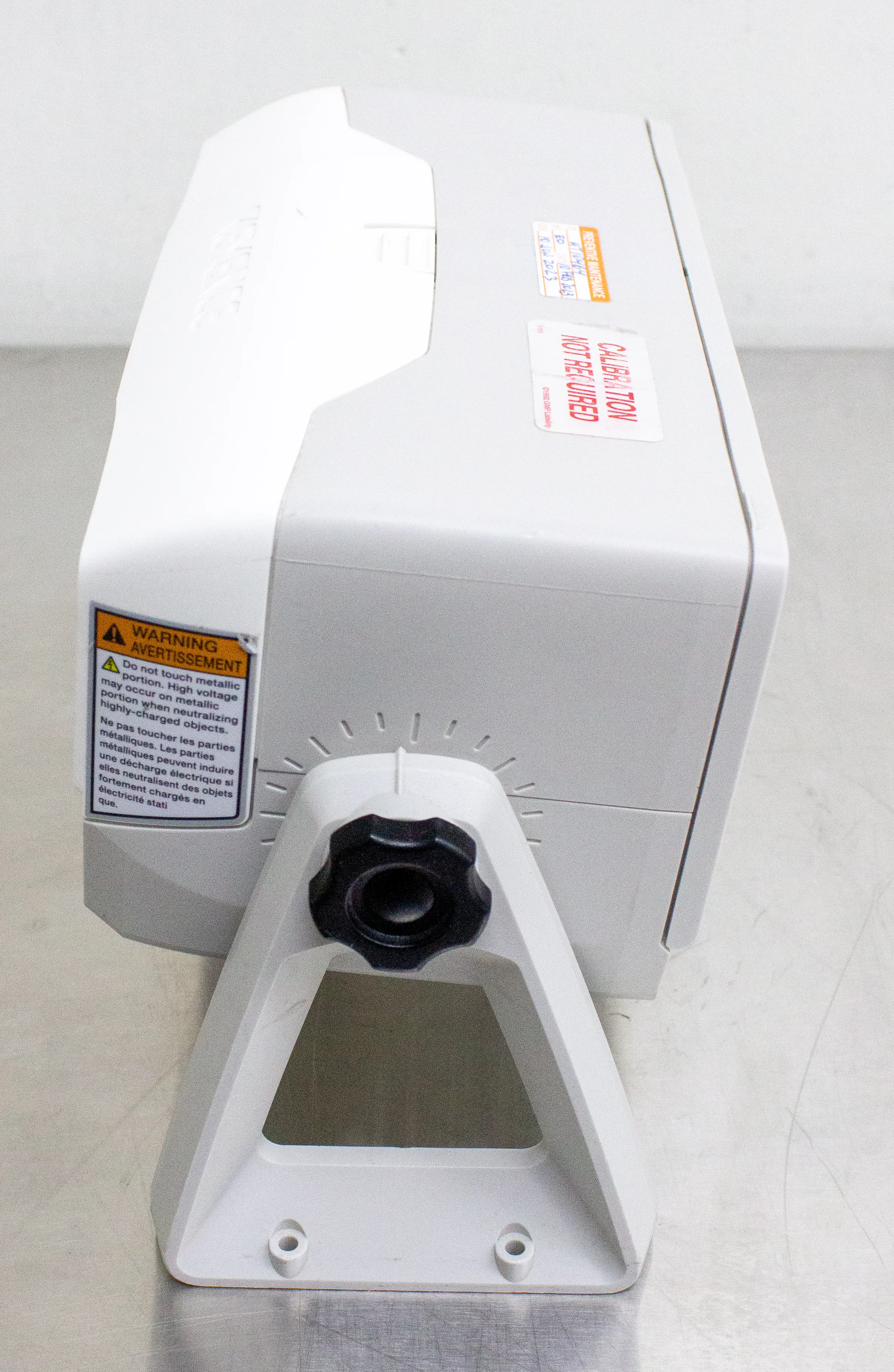 Keyence High-Speed, High-Precision, Wide-Area Static Elimination Blower SJ-F2000 - Used