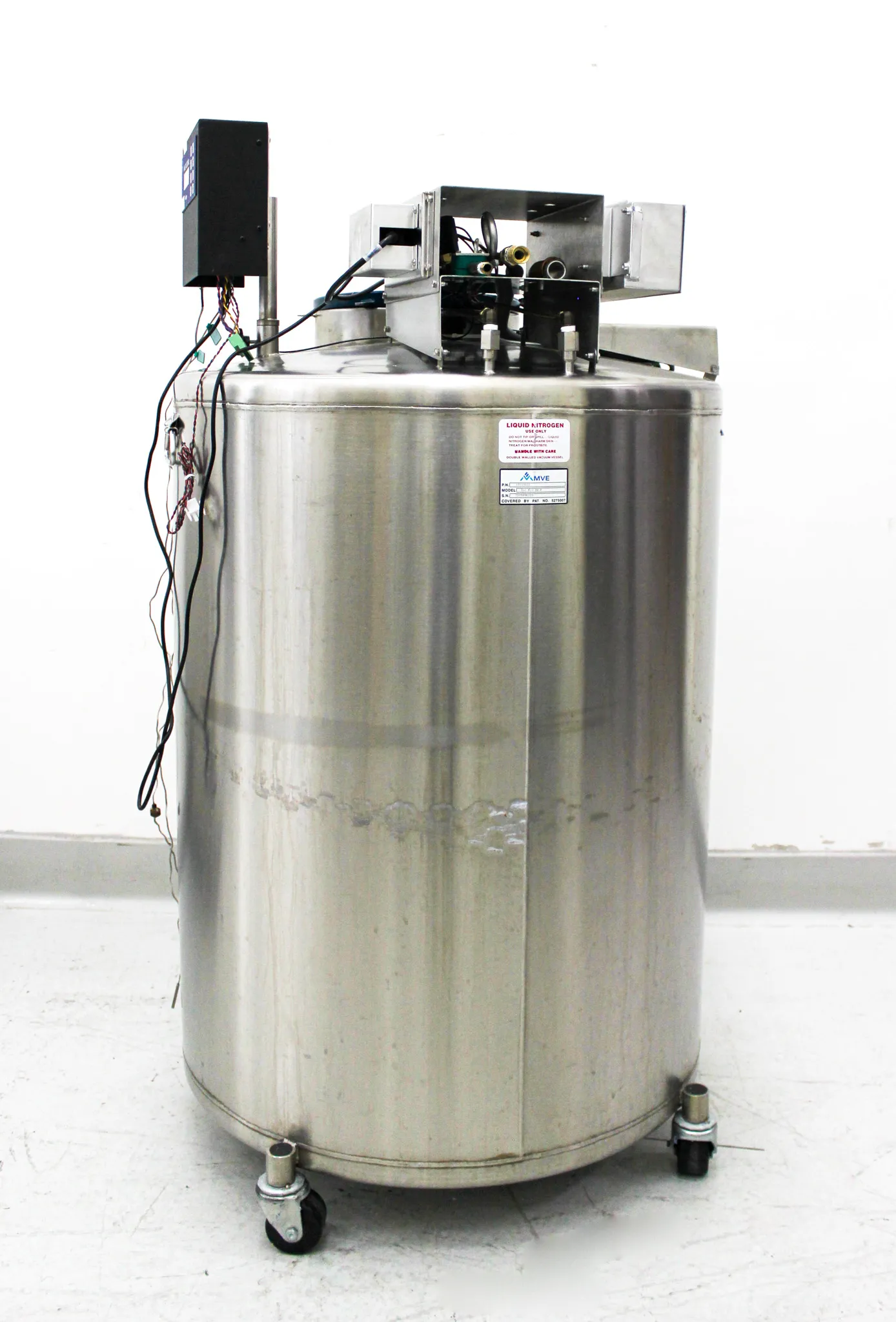 MVE XLC 810HE Cryogenics Liquid Nitrogen Storage System with TEC 3000